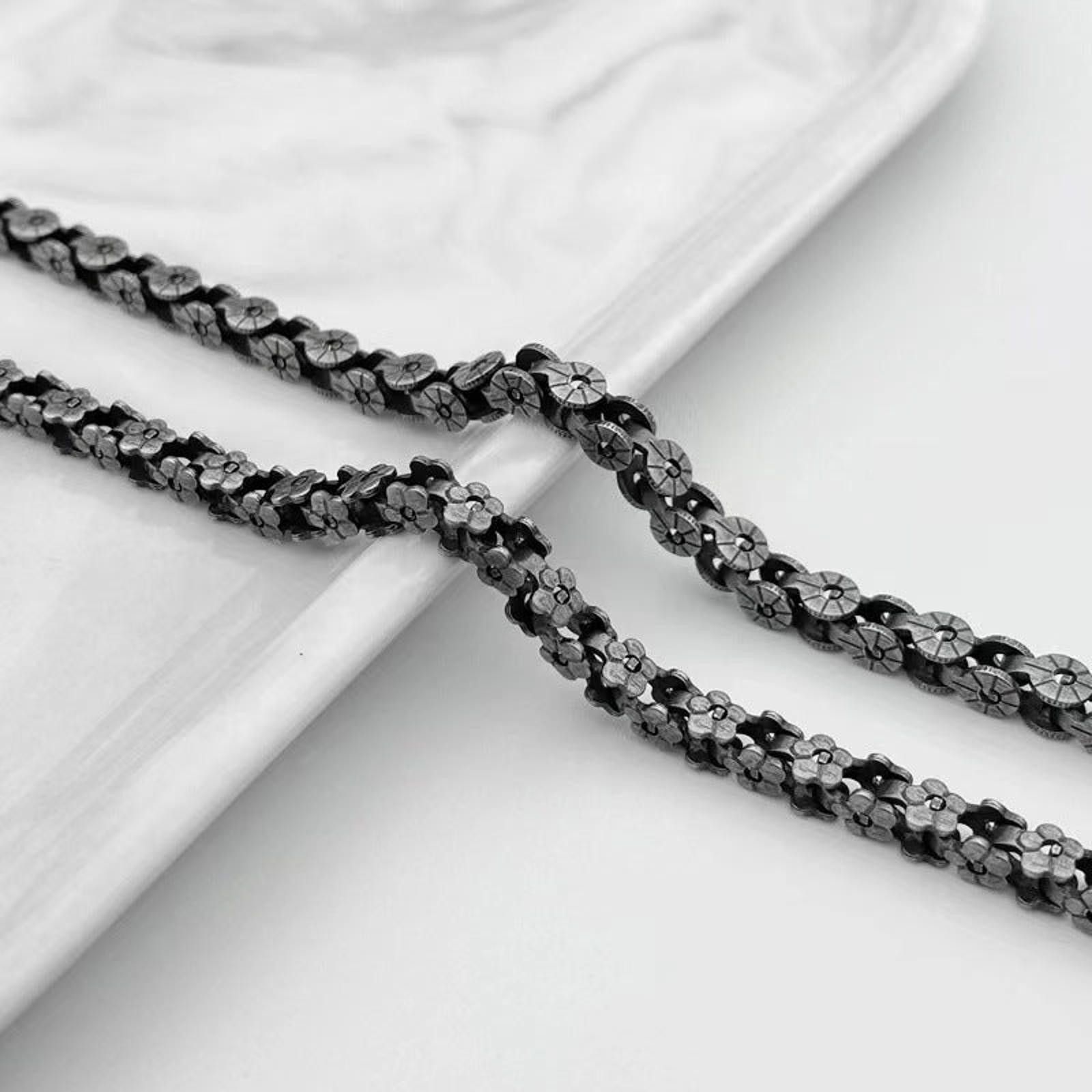 Jewelry Black Floral Chain Link Bracelet, Adjustable Charm Bracelet Size ONE SIZE - 3 Thumbnail