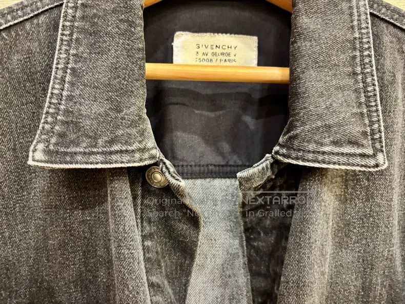 Givenchy Givenchy Men's Denim Jacket Size US M / EU 48-50 / 2 - 4 Thumbnail
