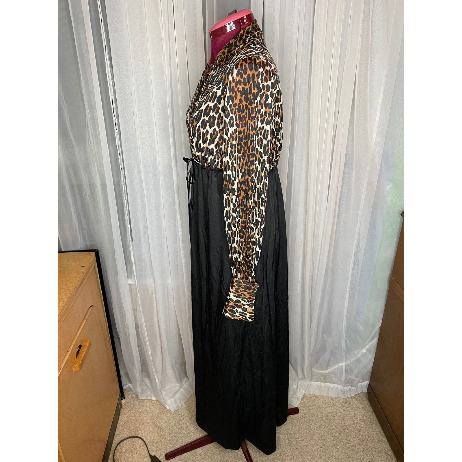 Vintage Vanity fair purple label leopard print dressing gown 1960s Size ONE SIZE - 5 Thumbnail