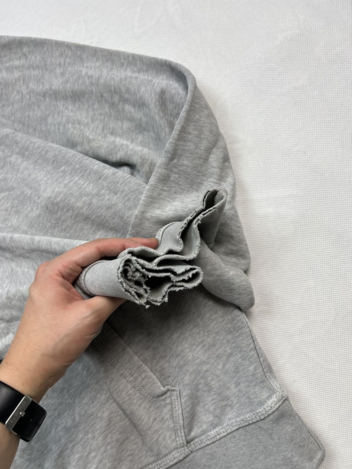 Nike Hoodie Nike small logo y2k swoosh grey Size US M / EU 48-50 / 2 - 4 Thumbnail