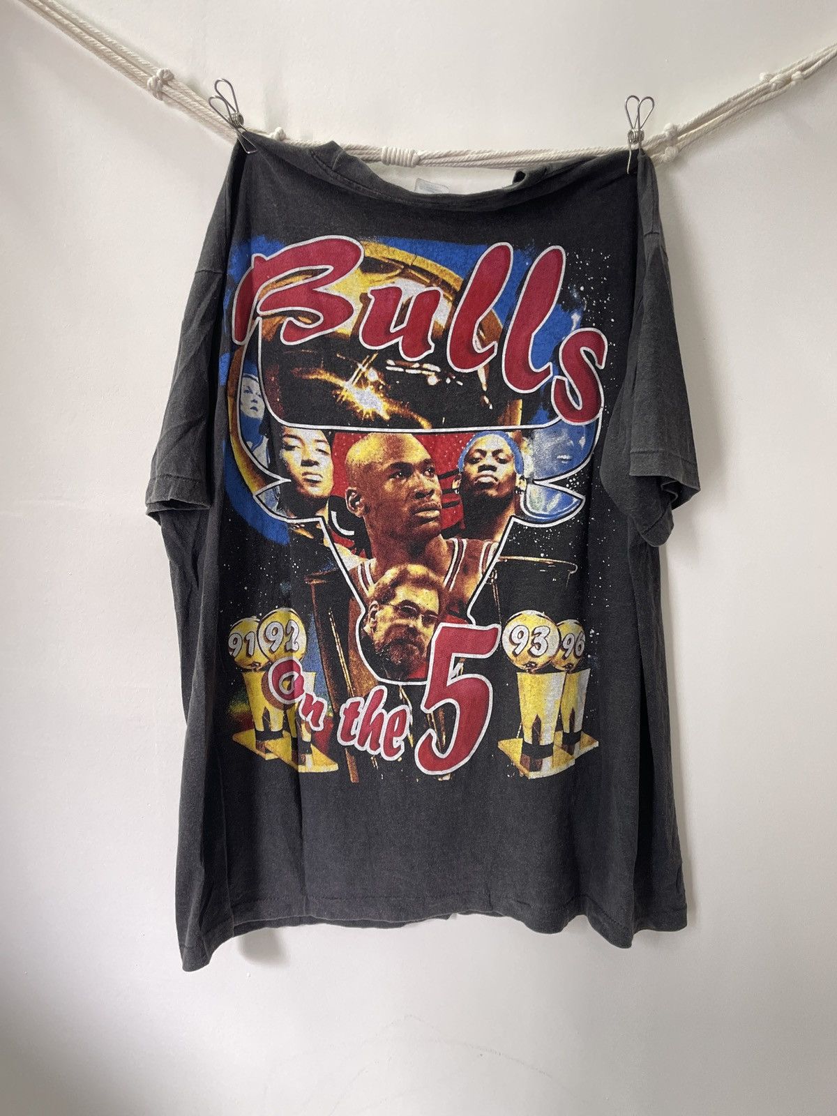 Rap Tees Vintage Raptee Chicago Bulls Size US XL / EU 56 / 4 - 5 Thumbnail
