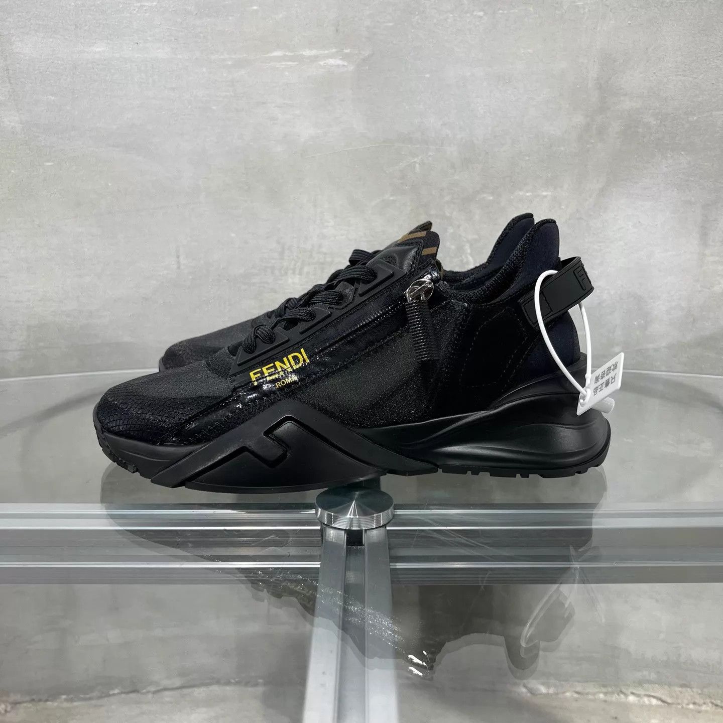 Fendi Fendi flow black sneakers UK5/39 Size US 7.5 / IT 37.5 - 3 Thumbnail