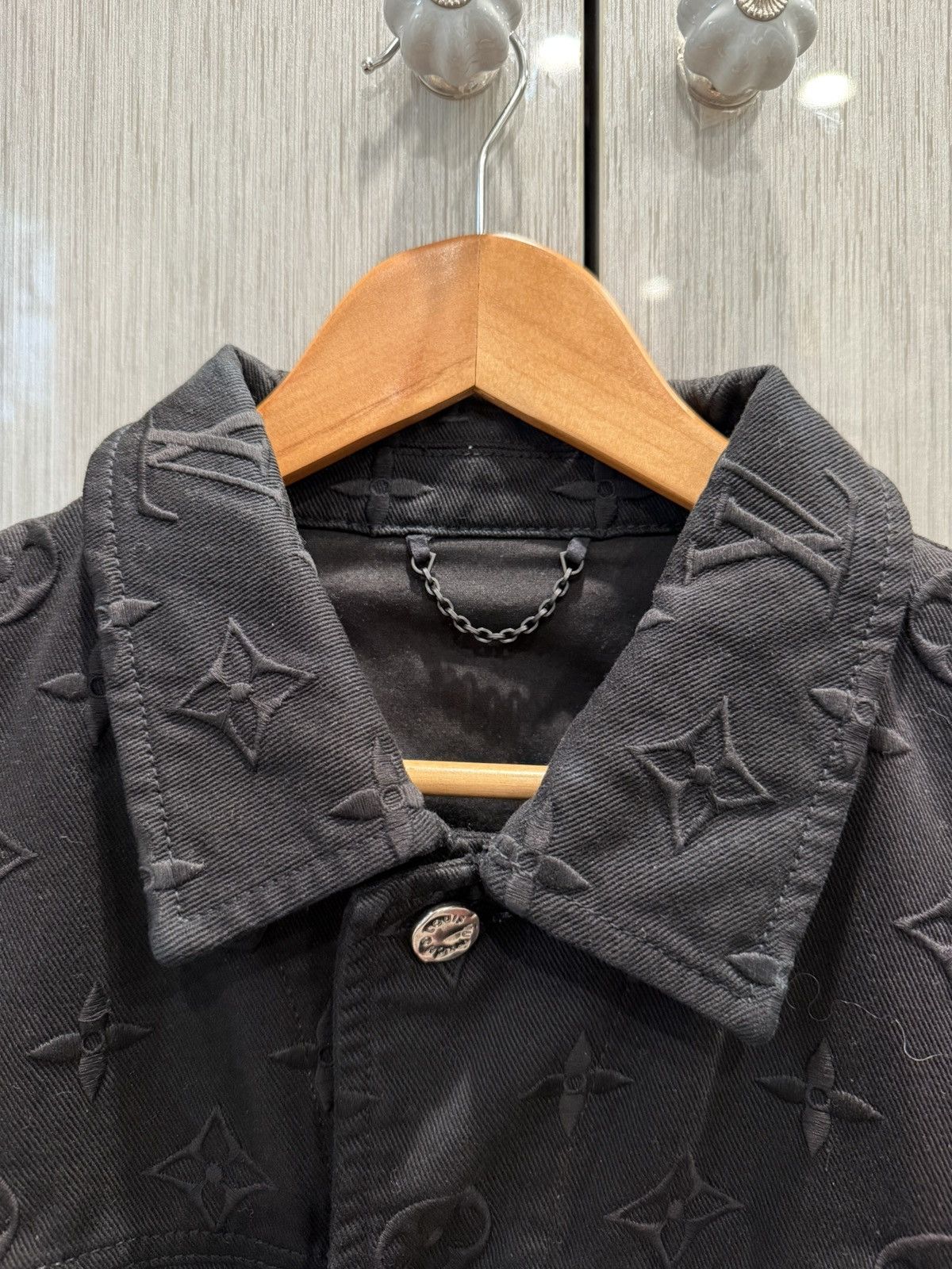 Louis Vuitton Louis Vuitton Black Red Monogram Denim Jacket Size US XL / EU 56 / 4 - 3 Thumbnail
