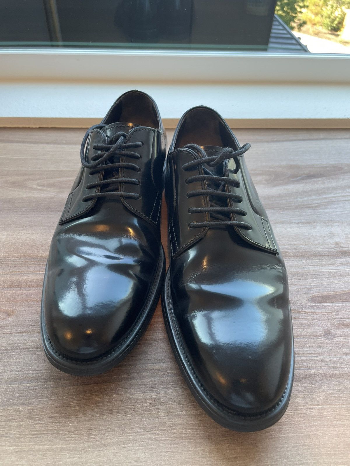 Tod's Tod’s lace-up dress shoes Size US 7 / EU 40 - 1 Thumbnail