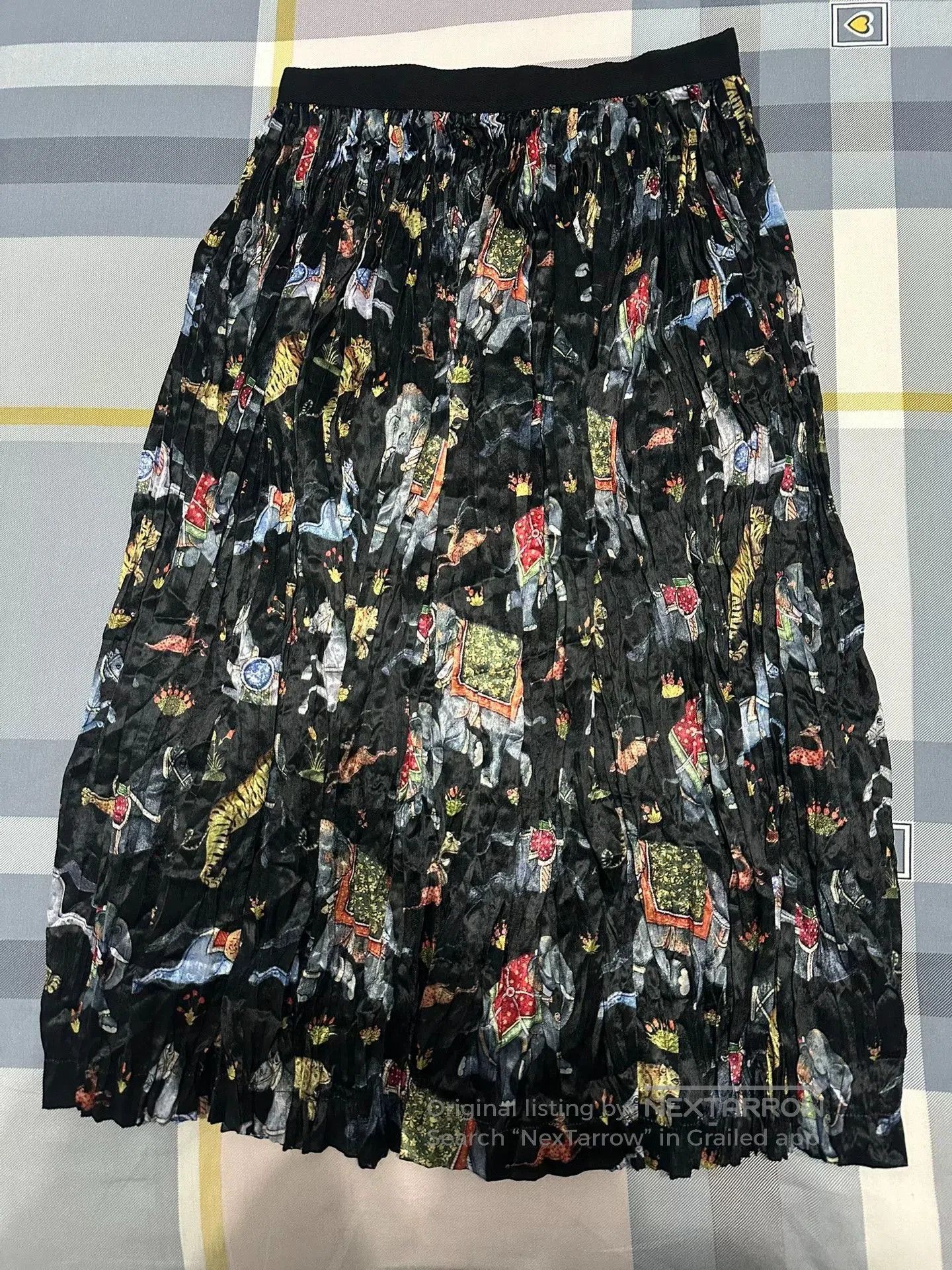CDG by Comme des Garcons CDG Pleated Skirt with Beautiful Pattern. Size 26" / US 2 / IT 38 - 1 Thumbnail