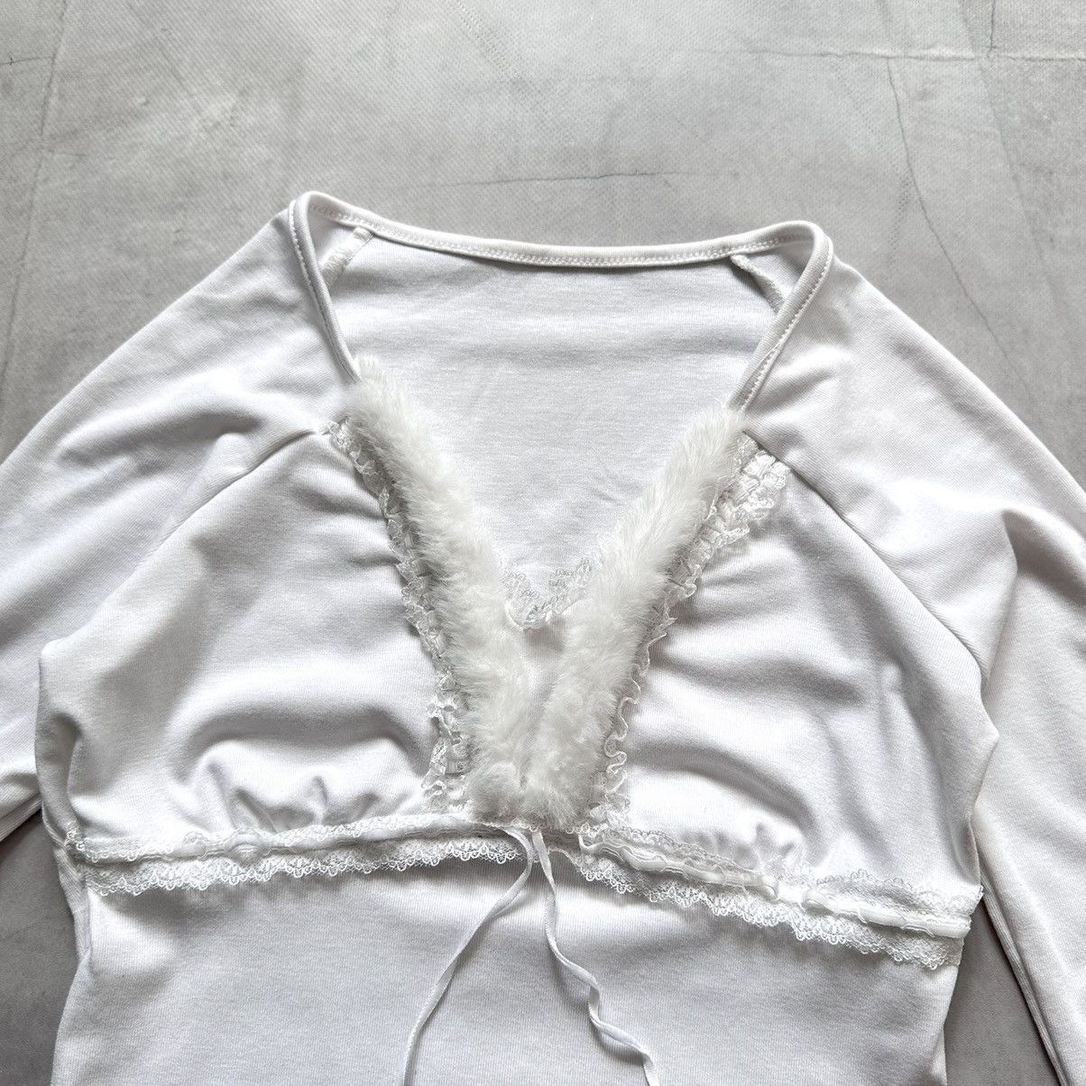 Hysteric Glamour Sexy Y2K Hysteric Glamour Vibe Lace Fur Long Sleeve T Shirt Size S / US 4 / IT 40 - 9 Thumbnail