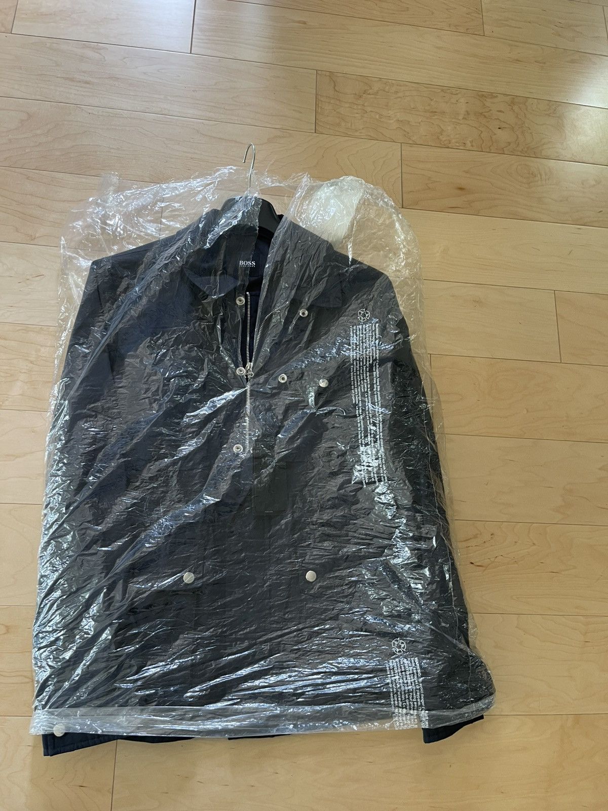 Hugo Boss Hugo Boss men’s navy jacket 50 Cisero NWT Size US M / EU 48-50 / 2 - 18 Thumbnail