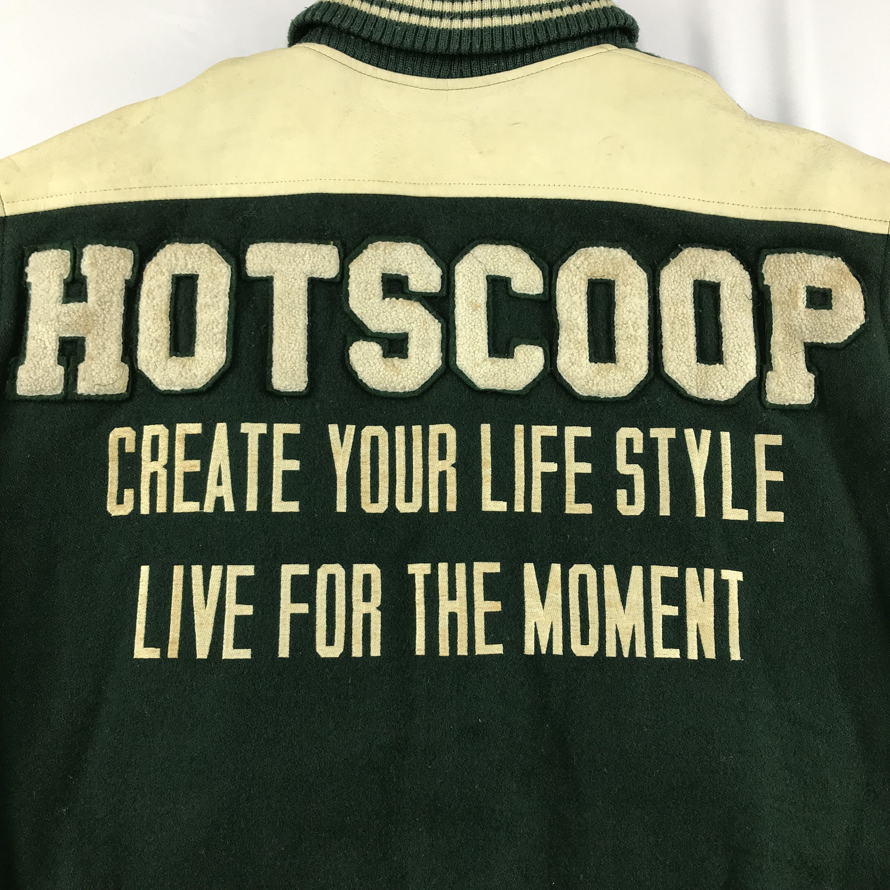 Vintage Vintage Hot Scoop Leather Varsity Jacket K1231 Size US L / EU 52-54 / 3 - 5 Thumbnail