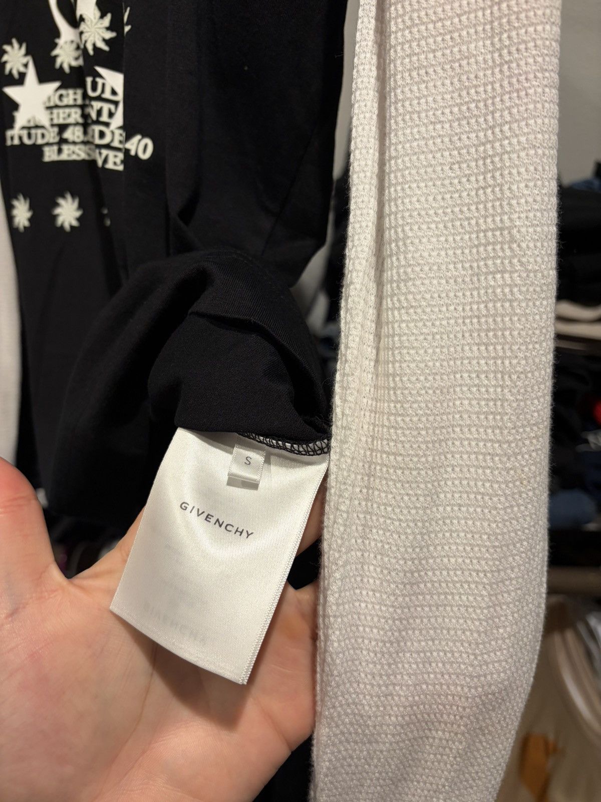 Givenchy Givenchy Long Sleeve Size US M / EU 48-50 / 2 - 2 Thumbnail