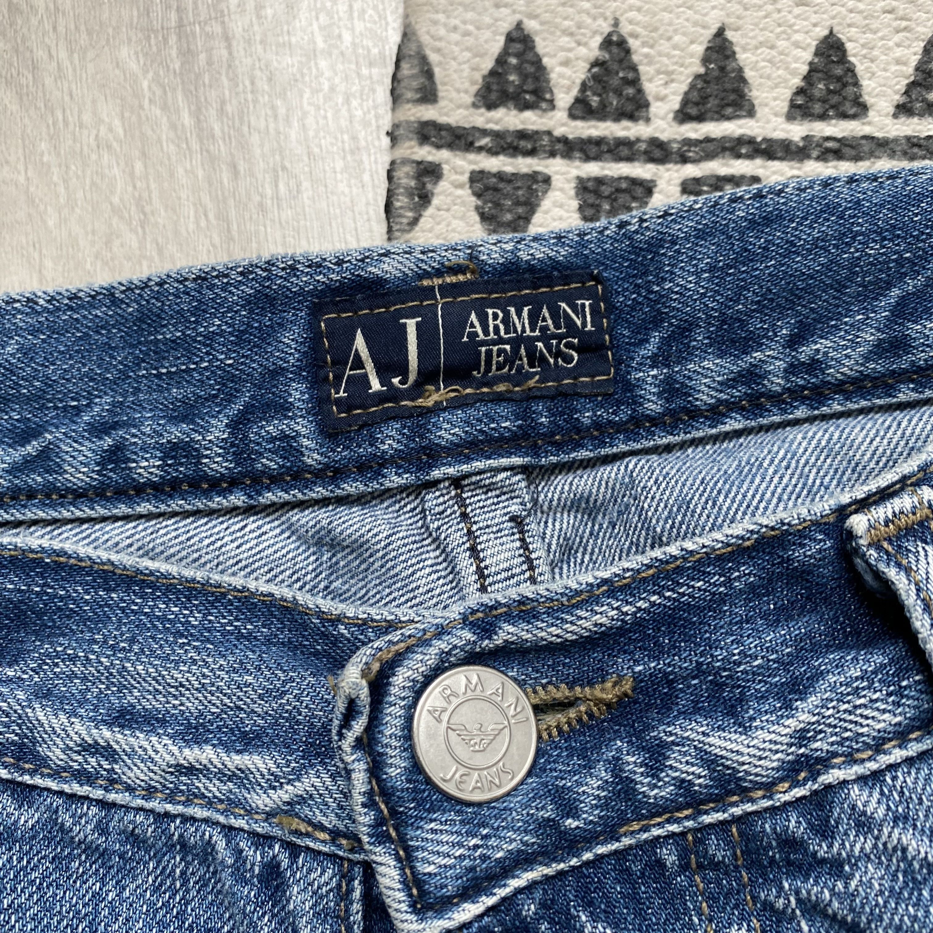 Armani Vintage 90s Armani Jeans Distrssed Luxury Denim pants Size US 30 / EU 46 - 4 Thumbnail