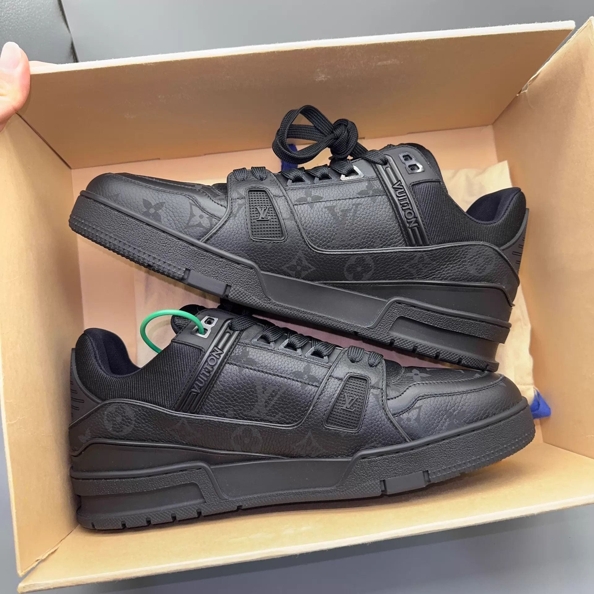 Louis Vuitton LOUIS VUITTON Trainer Black 43 Size US 10 / EU 43 - 6 Thumbnail