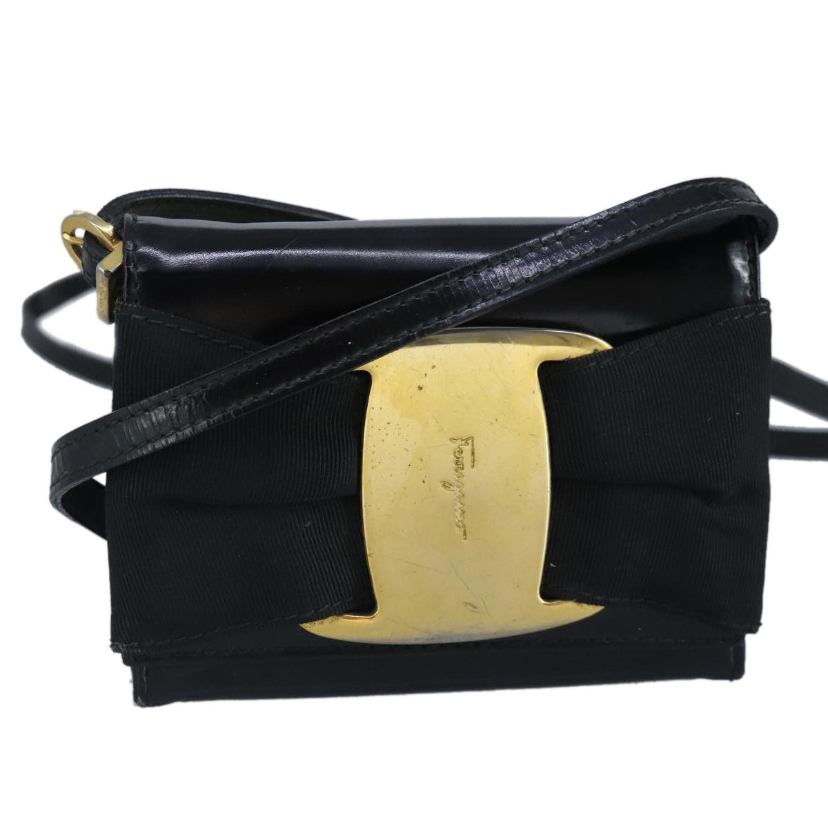 Salvatore Ferragamo Vara Black Patent Leather Shoulder Bag (Pre-Owned) Size ONE SIZE - 1 Thumbnail