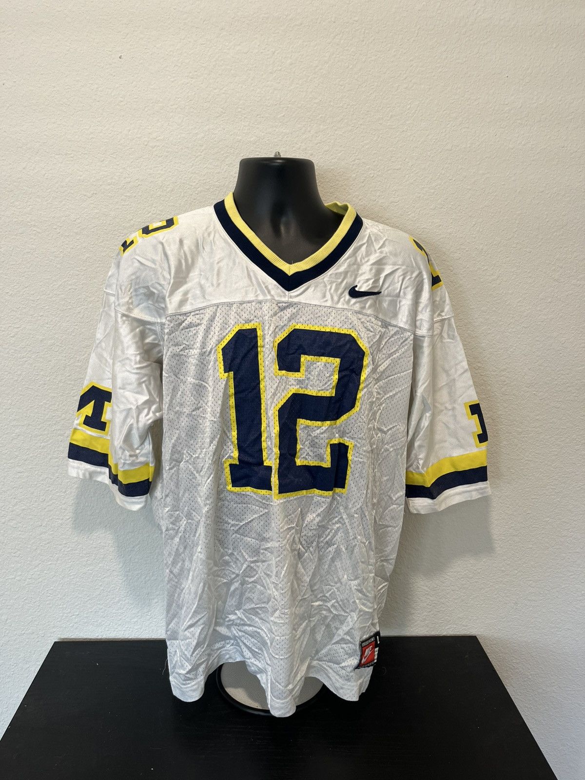 Nike × Vintage Vintage Nike Michigan wolverine’s football jersey Size US L / EU 52-54 / 3 - 1 Thumbnail
