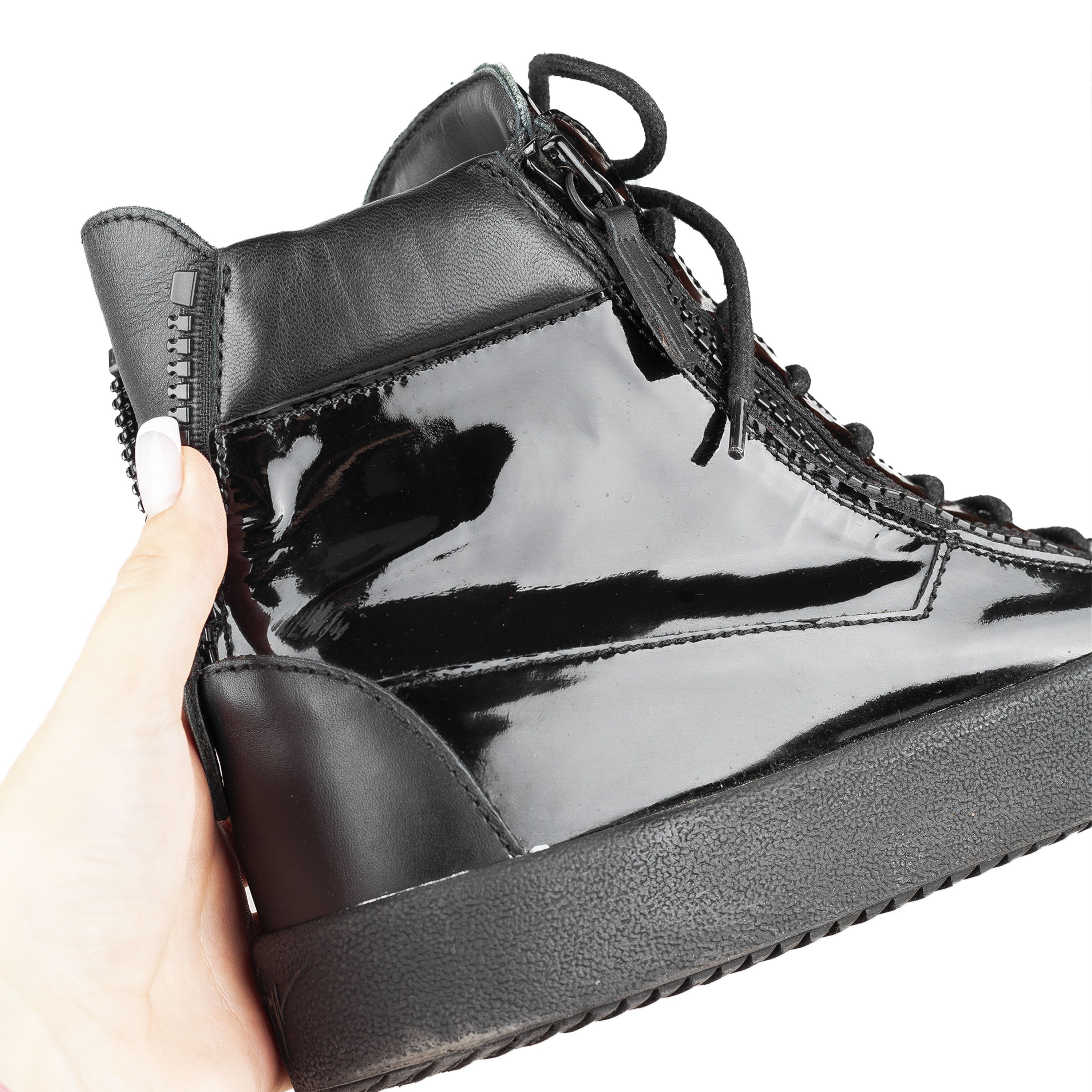 Giuseppe Zanotti Giuseppe Zanotti Black High-Top Sneakers (39 IT/ 40 EU) Size US 7 / EU 40 - 9 Thumbnail