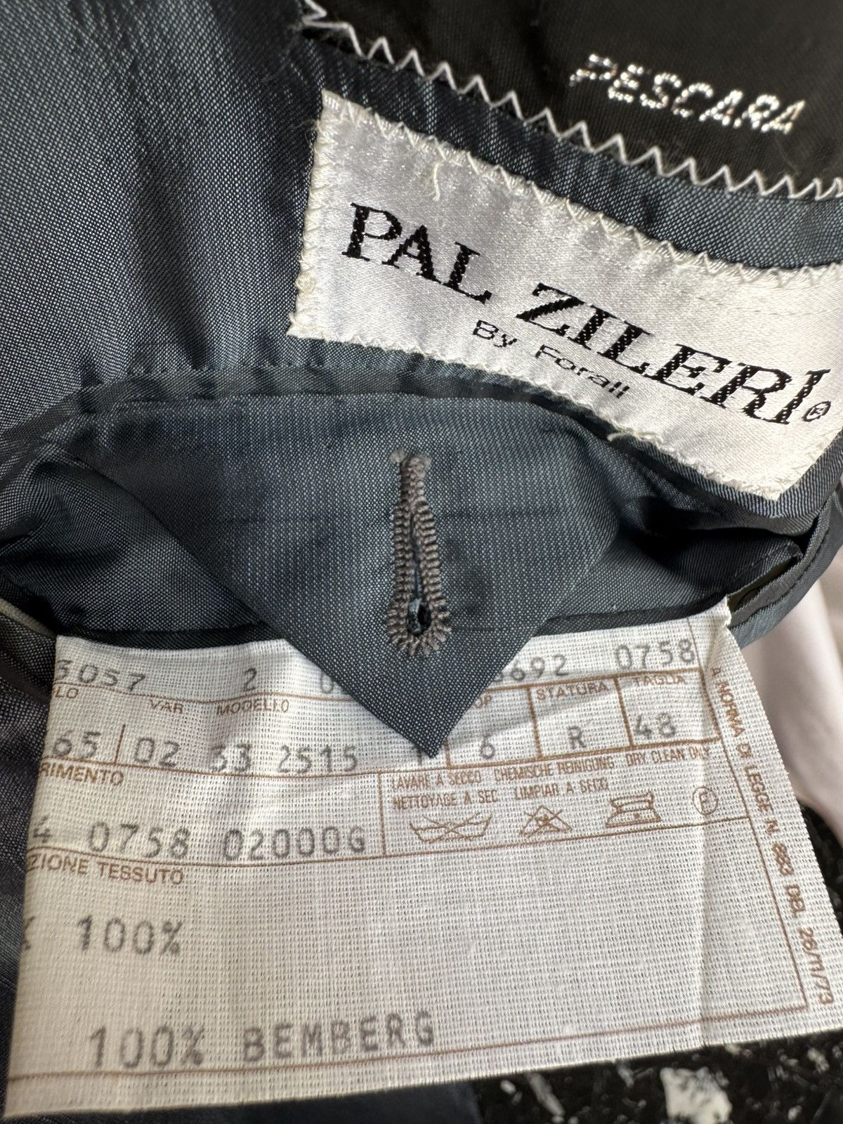 Ermenegildo Zegna Ermenegildo Zegna grey suit 48 Size 48R - 6 Thumbnail