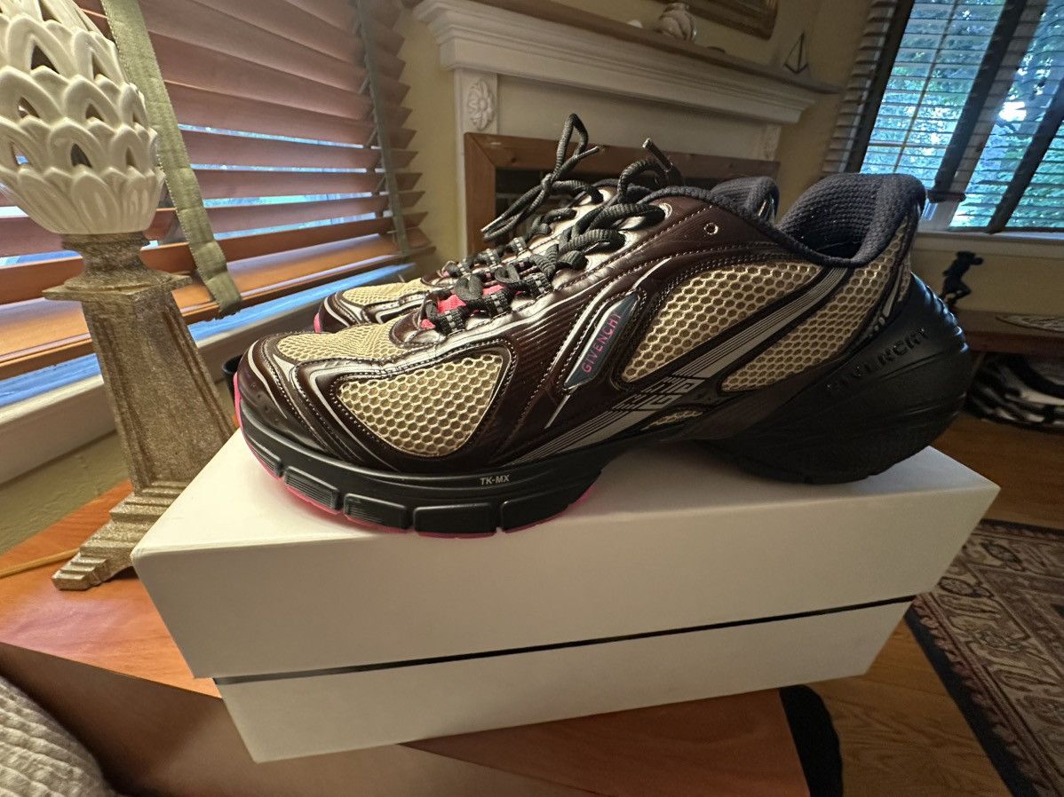 Givenchy GIVENCHY TK-MX RUNNER Size US 14 / EU 47 - 1 Thumbnail