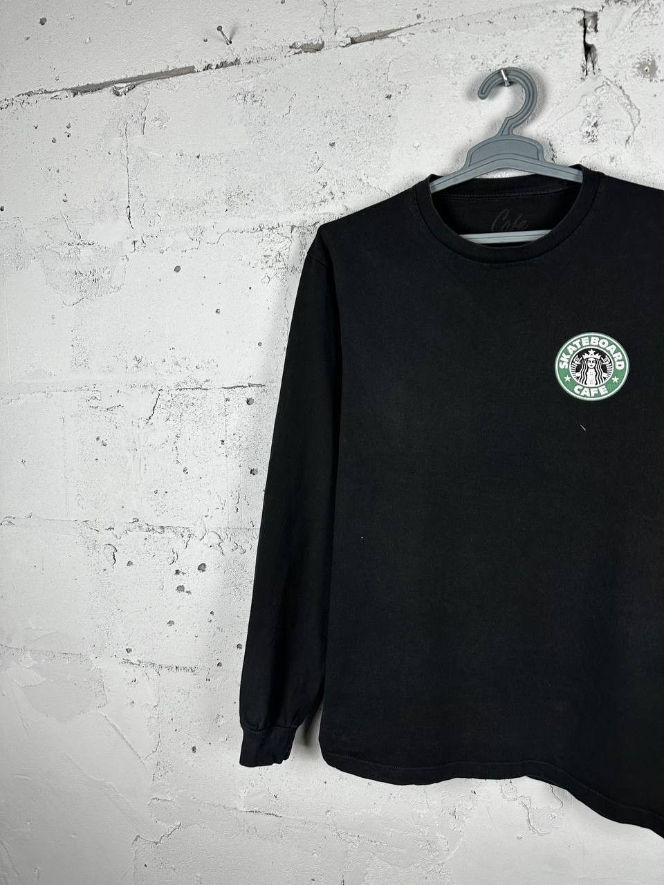 Santa Cruz Skateboards Skateboard cafe Starbucks y2k vintage streetwear tshirt Size US L / EU 52-54 / 3 - 3 Thumbnail