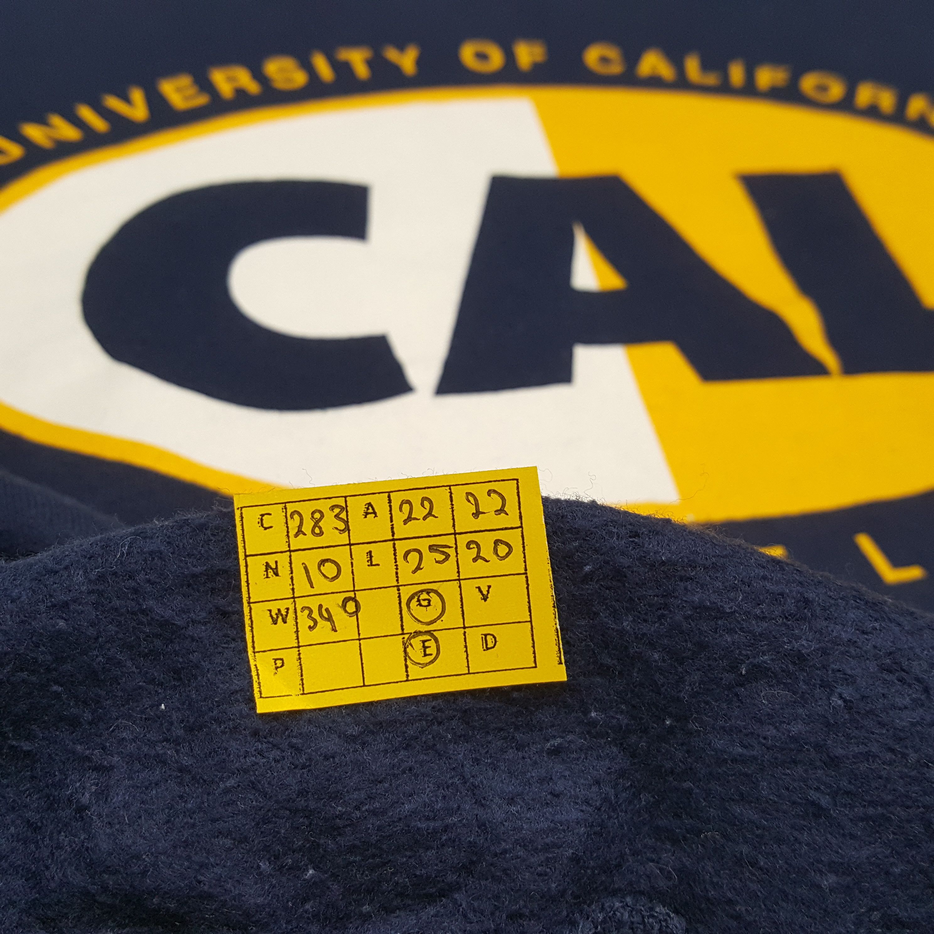 Vintage Vintage University of California Berkeley Sweatshirt C283N10 Size US M / EU 48-50 / 2 - 7 Thumbnail