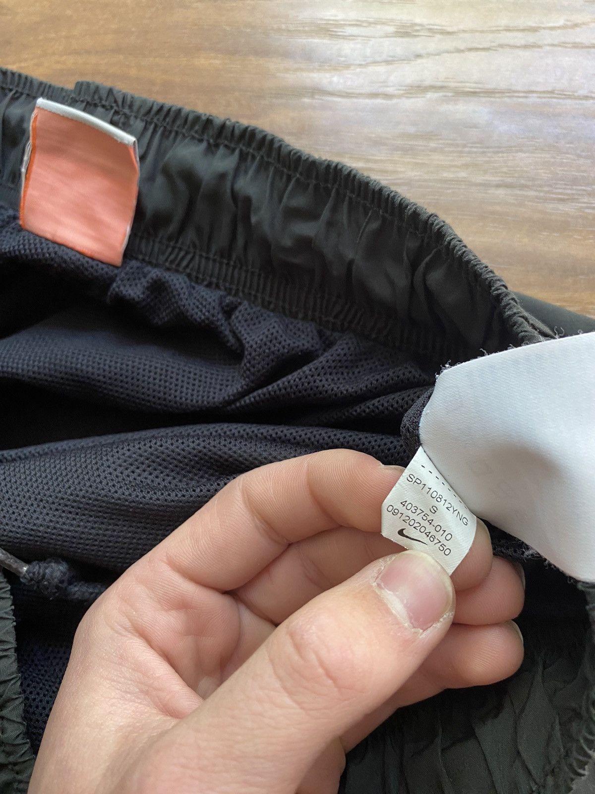 Nike × Vintage Nike Vintage Nylon Sweatpants,Y2K,Drill,Streetwear Size US 30 / EU 46 - 4 Thumbnail