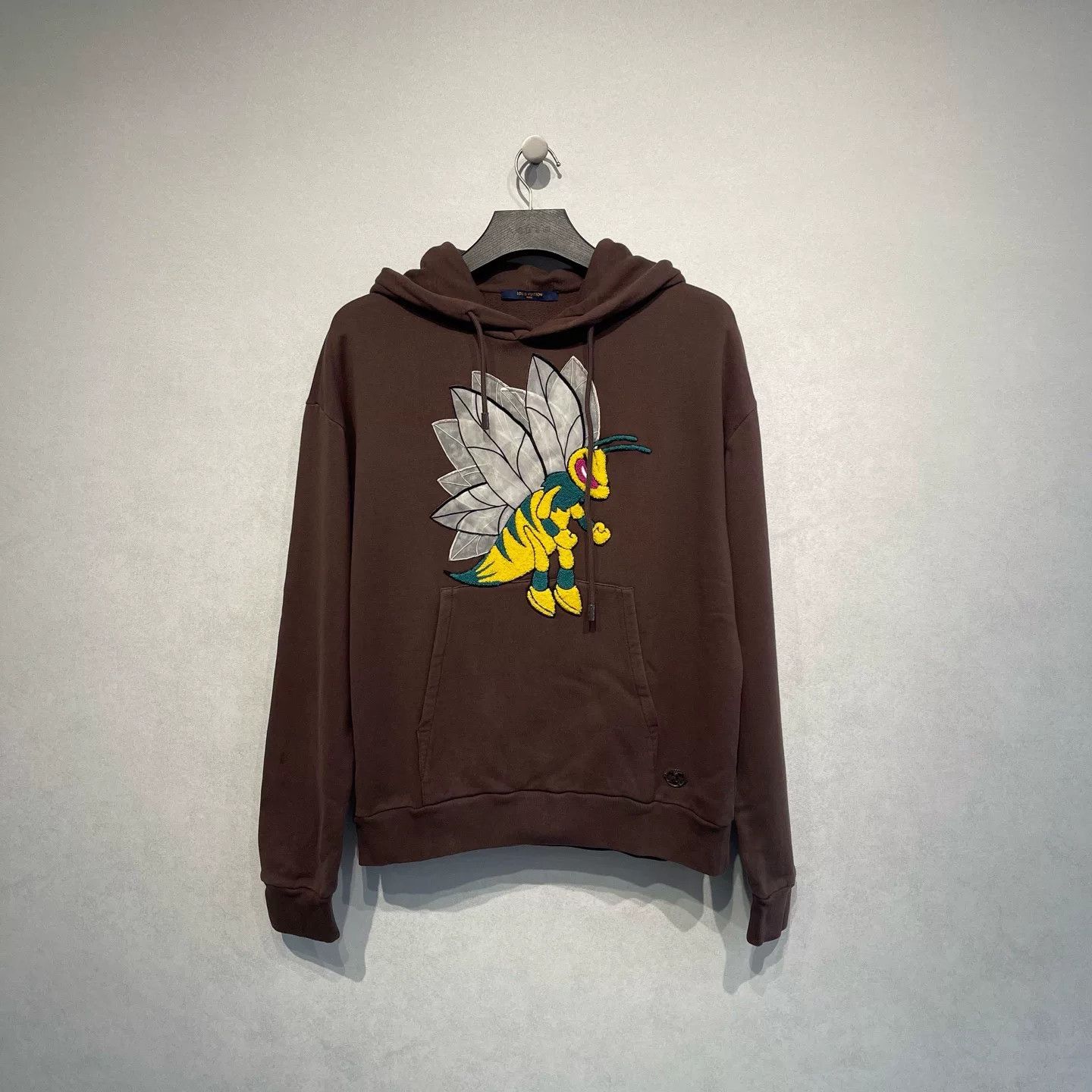 Louis Vuitton Louis Vuitton Bee Print Hoodie M Size US M / EU 48-50 / 2 - 1 Thumbnail