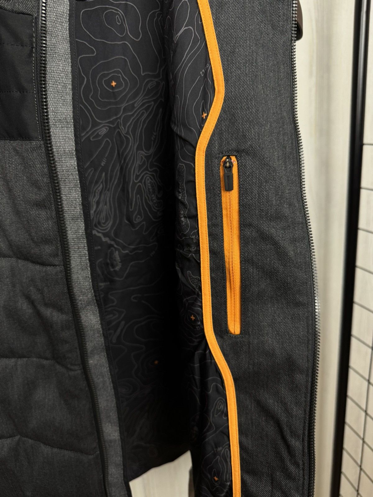 Icebreaker Icebreaker Merinoloft Helix Merino Wool Puffer Vest Size US L / EU 52-54 / 3 - 15 Thumbnail