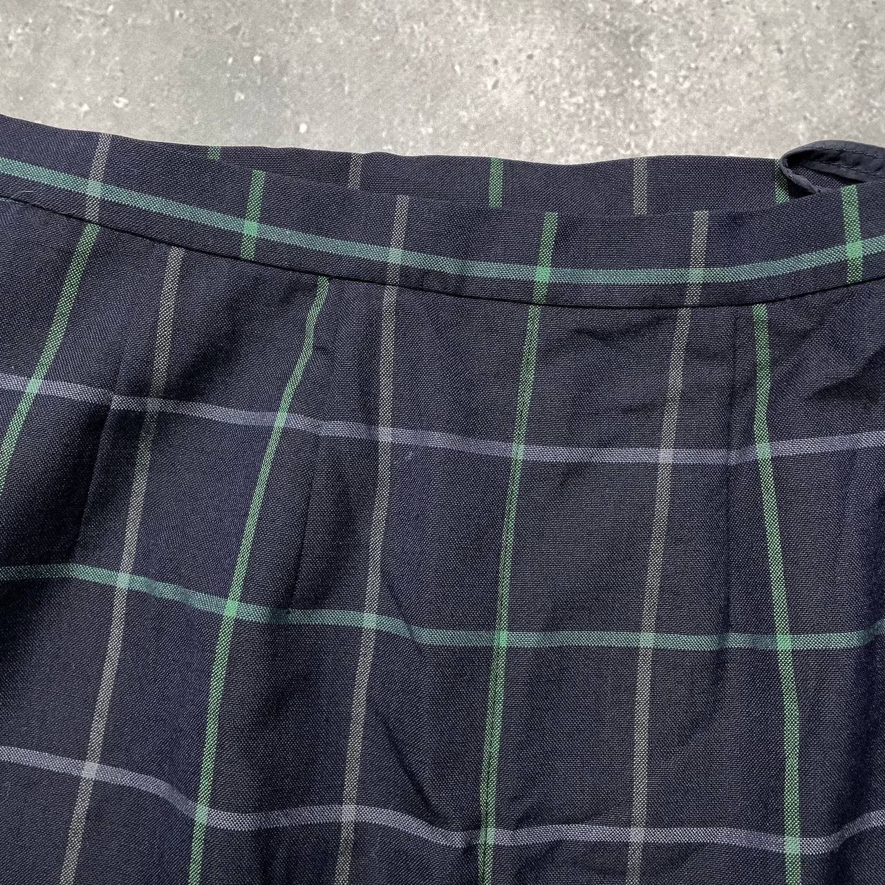 Burberry × Vintage Vintage 90s Burberrys Midi Checked Skirt Women’s Blue Size 27" / US 4 / IT 40 - 3 Thumbnail