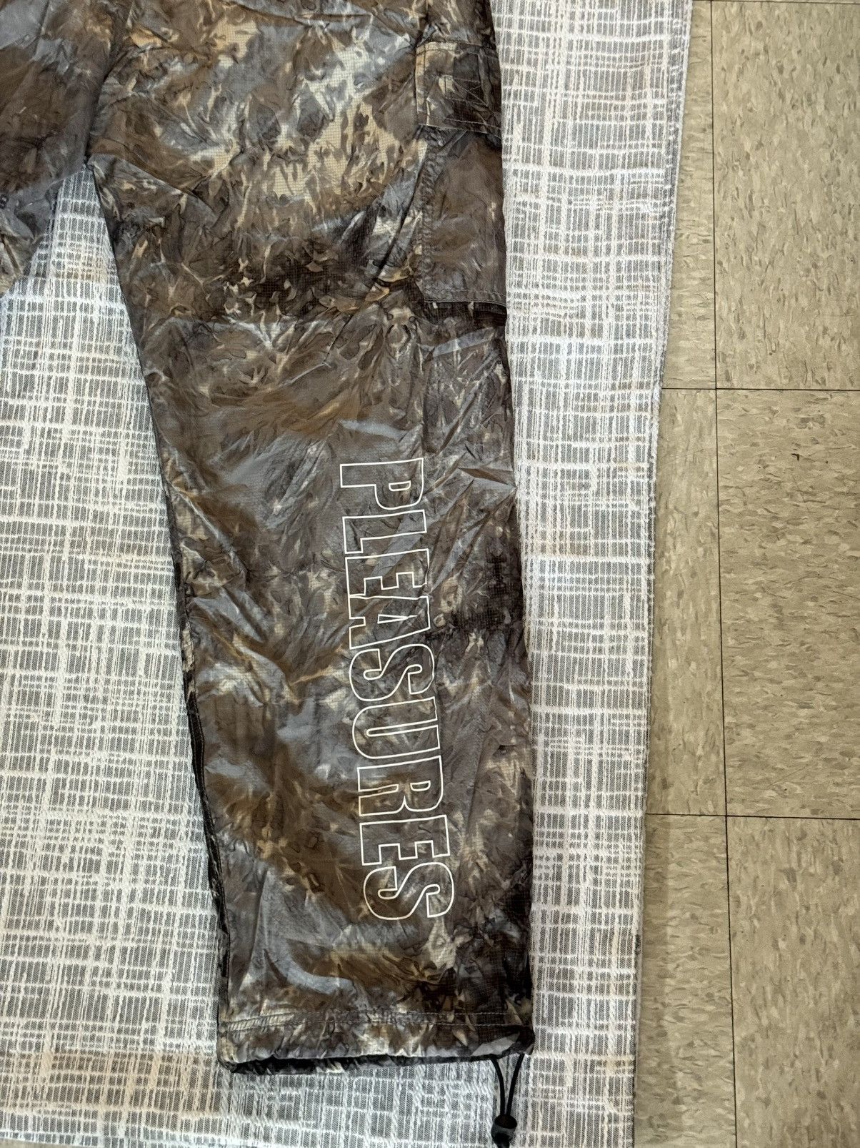 Pleasures Pleasures Reflective Grey Camo Pants Size US 32 / EU 48 - 6 Thumbnail