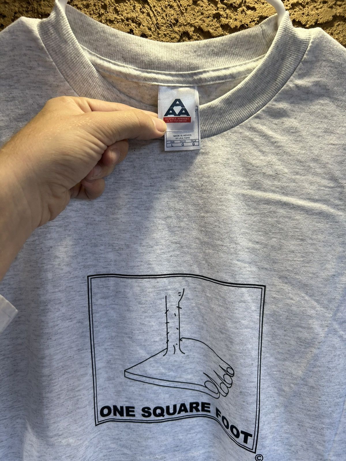 Vintage Vintage One Square Foot tee Size US L / EU 52-54 / 3 - 2 Thumbnail