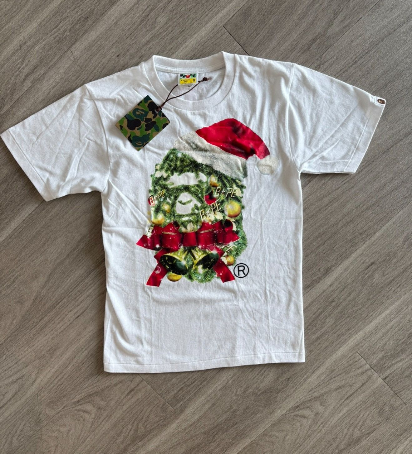 Bape Bape Grinch Holiday Tee Size US S / EU 44-46 / 1 - 1 Thumbnail