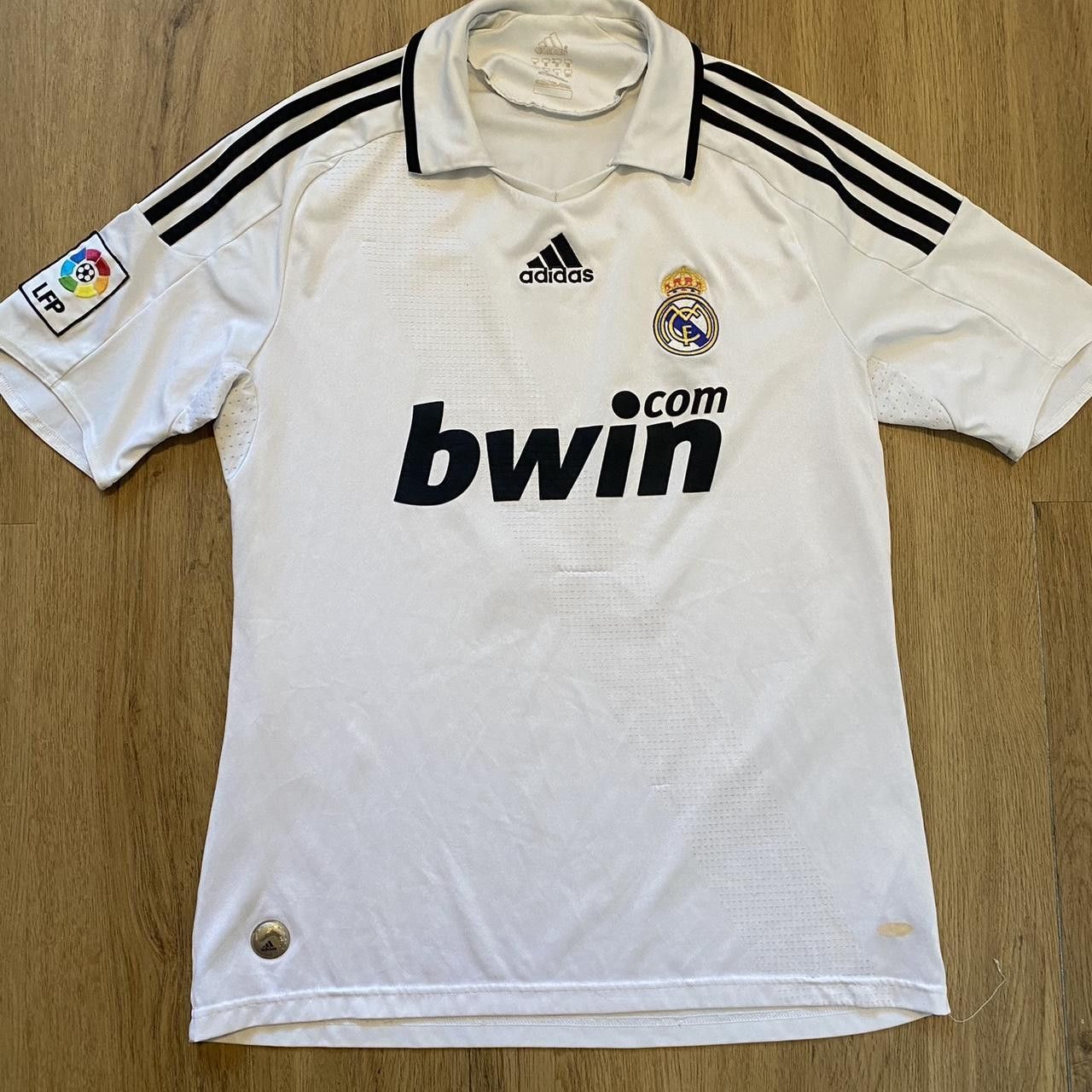 Adidas 2008-09 Sneijder Real Madrid Adidas Home Football Size US M / EU 48-50 / 2 - 2 Thumbnail