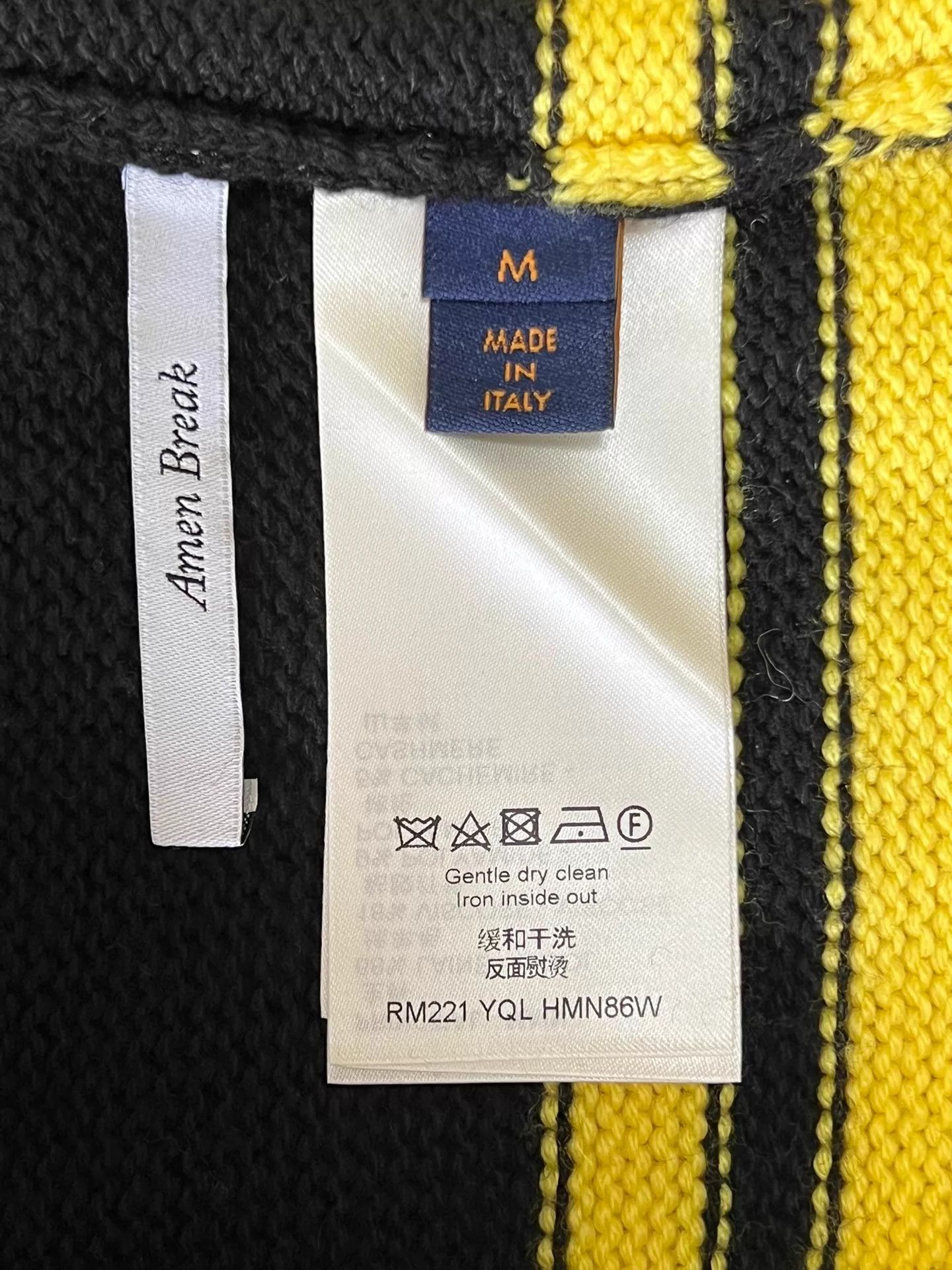 Louis Vuitton LV Black & Yellow color blocked Vneck jersey M Size US M / EU 48-50 / 2 - 6 Thumbnail