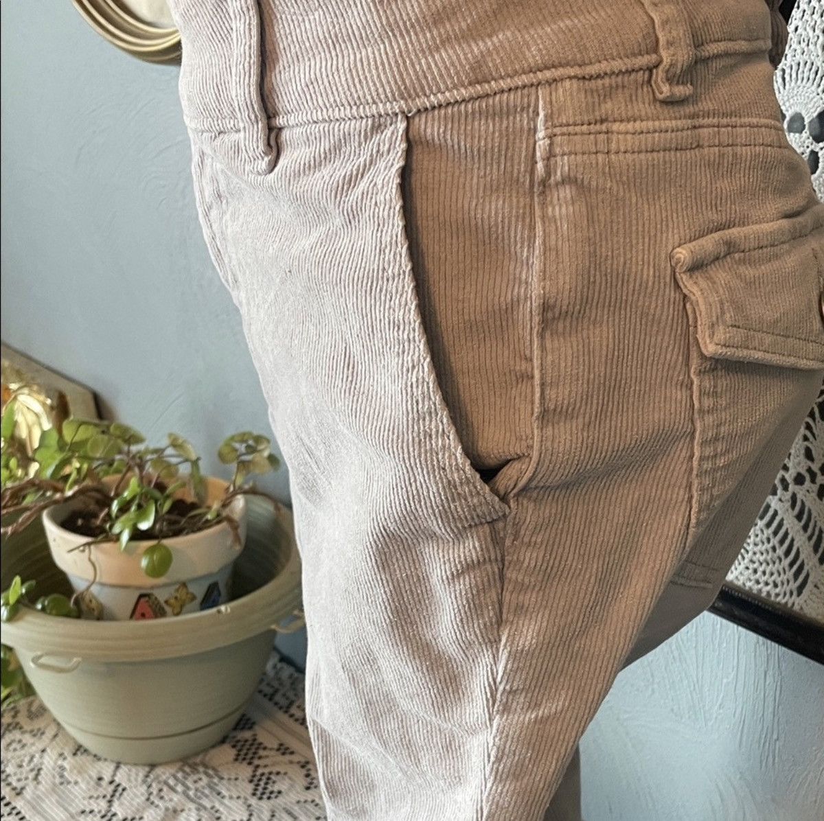 American Eagle Outfitters American eagle grey corduroy jeans Size 26" / US 2 / IT 38 - 4 Thumbnail