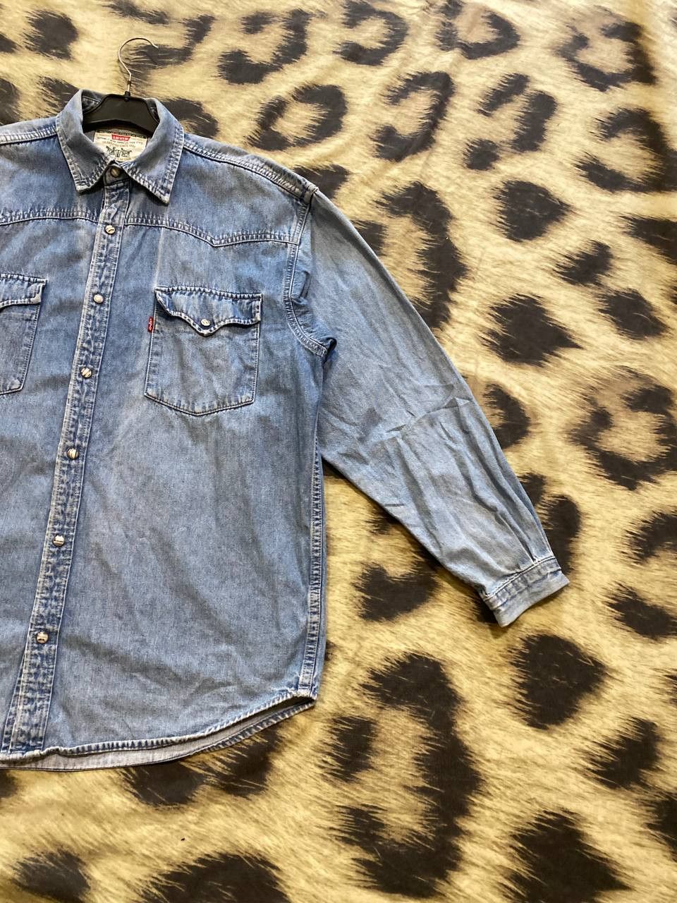 Levi's LEVIS designer distressed denim shirt Size US M / EU 48-50 / 2 - 5 Thumbnail