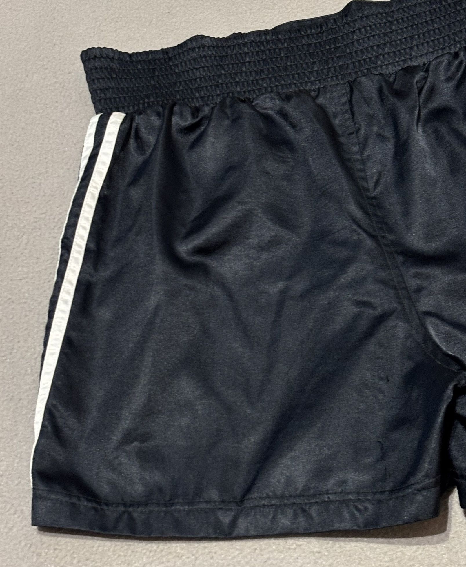 Adidas Adidas Originals 90s Vintage Boxing Shorts Size 38 Size 27" / US 4 / IT 40 - 11 Thumbnail