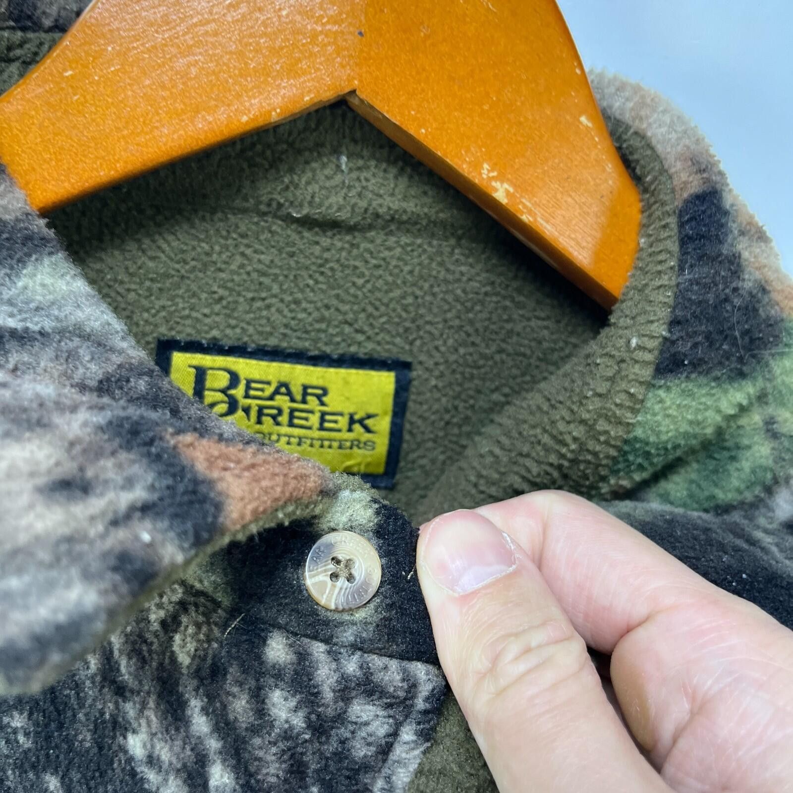 Vintage Vintage Real Tree Camo Fleece Button Up Sweater Large Size US L / EU 52-54 / 3 - 5 Thumbnail