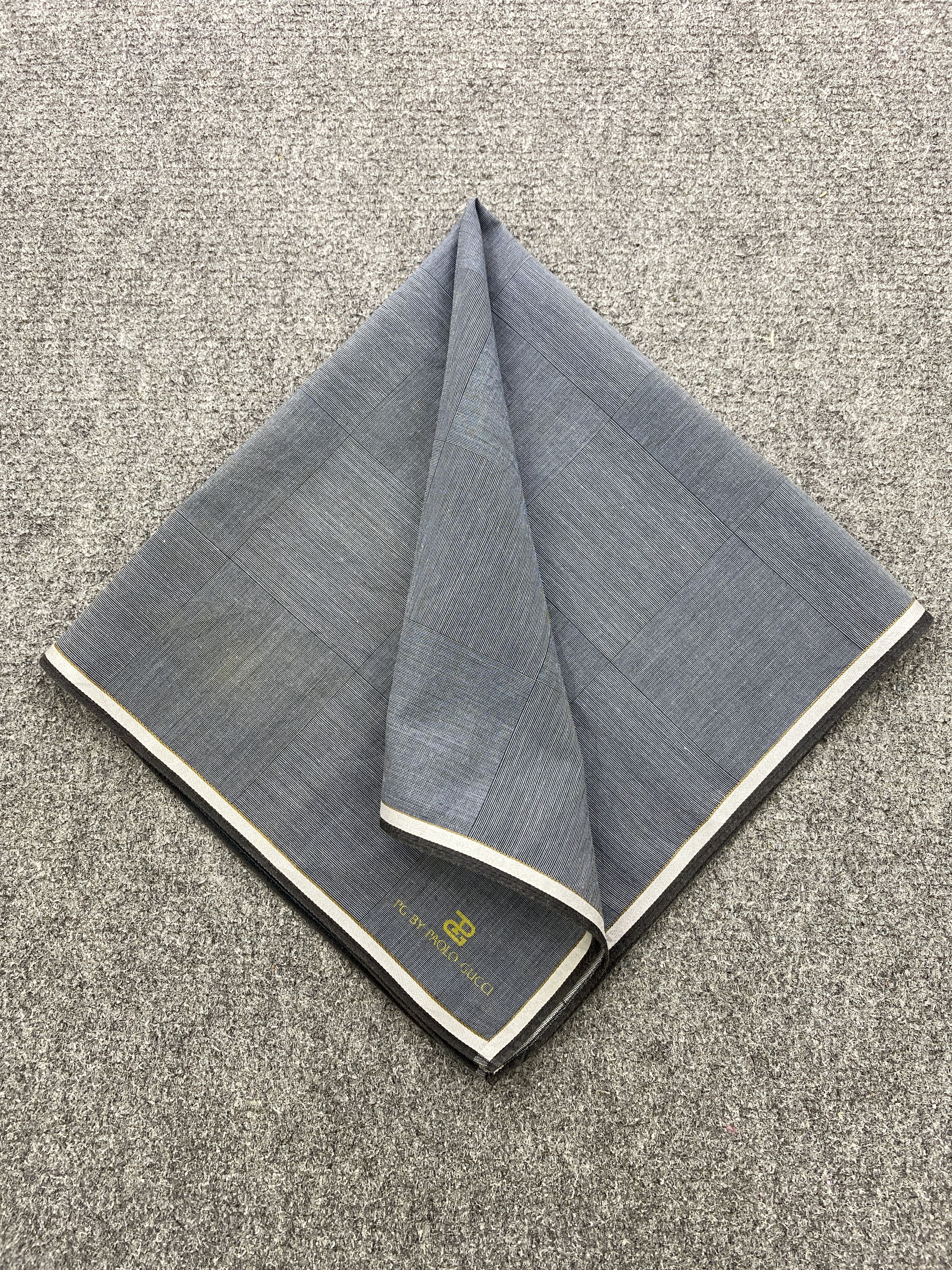 Vintage Paolo Gucci Handkerchief / Bandana / Neckerchief HKC0663 Size ONE SIZE - 3 Thumbnail