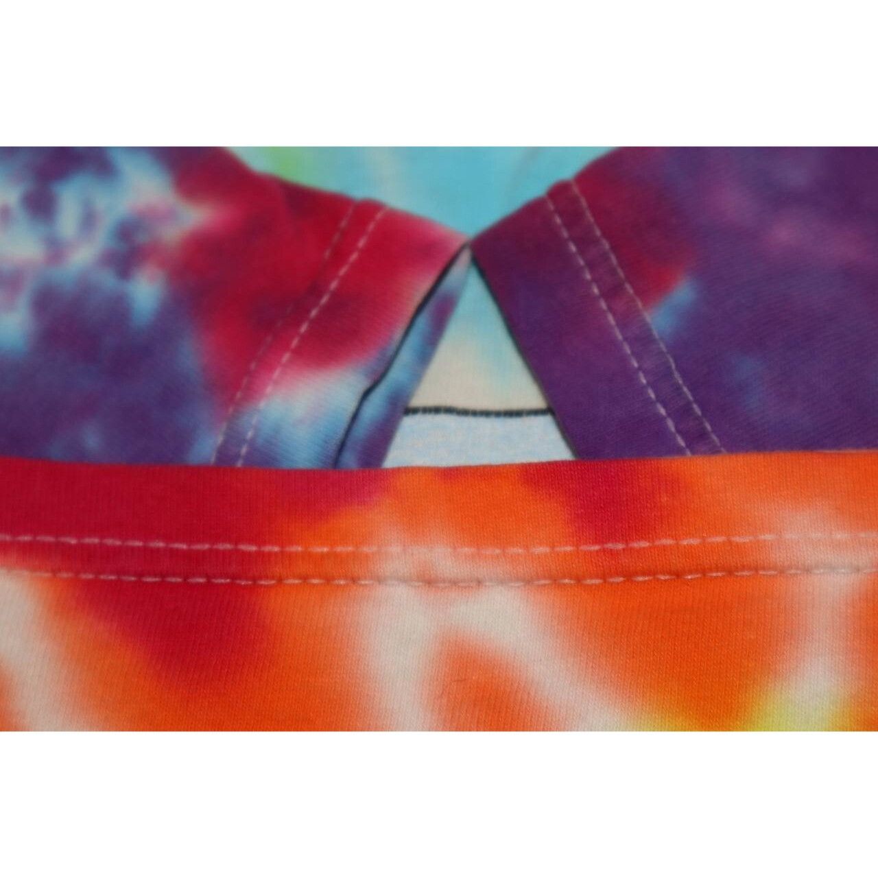 Vintage Vintage 90s Alice In Wonderland Tie Dye 1997 T Shirt Sz L Size US L / EU 52-54 / 3 - 7 Thumbnail