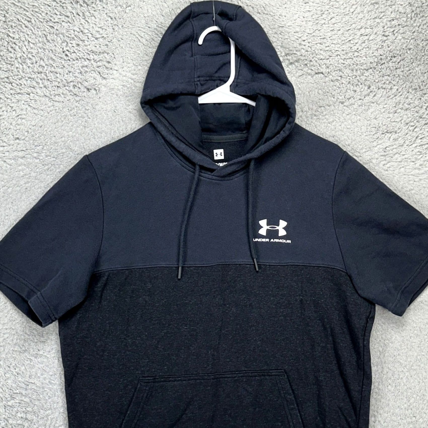 Under Armour Under Armour Hoodie Sweatshirt Mens Medium Black Colorblock Drawstring Pullover Size US M / EU 48-50 / 2 - 2 Thumbnail