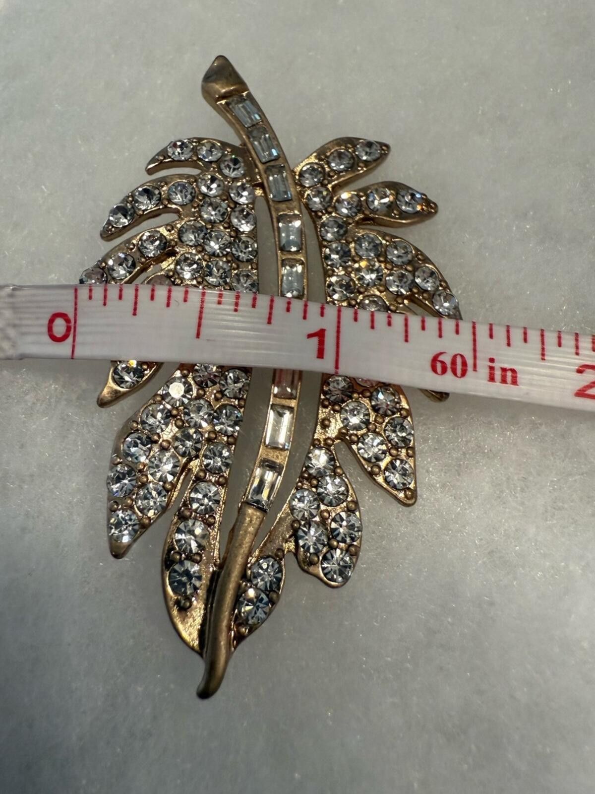 Other Vintage leaf gold tone brooch round rectangular rhinestones Size ONE SIZE - 7 Thumbnail