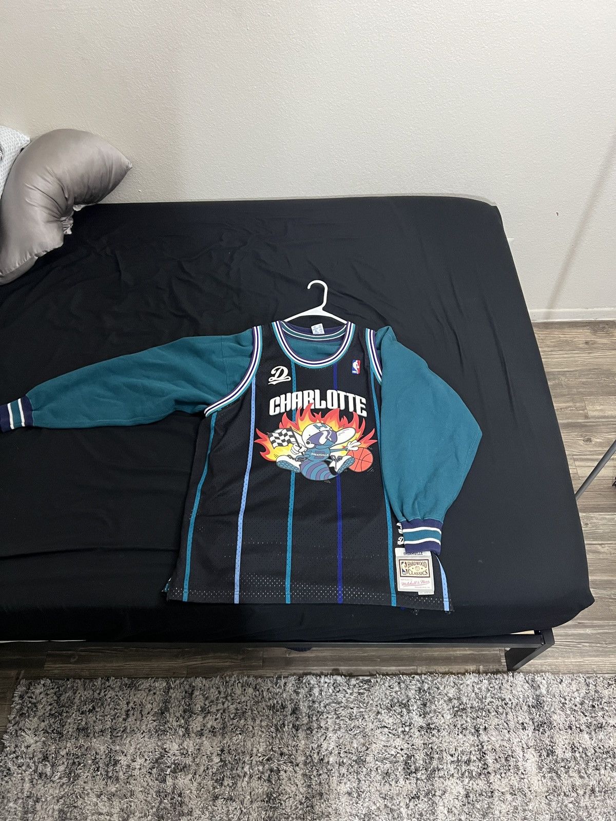 Champion Vintage 90s Champion Reverse Weave Crewneck Sweatshirt Size US L / EU 52-54 / 3 - 1 Thumbnail