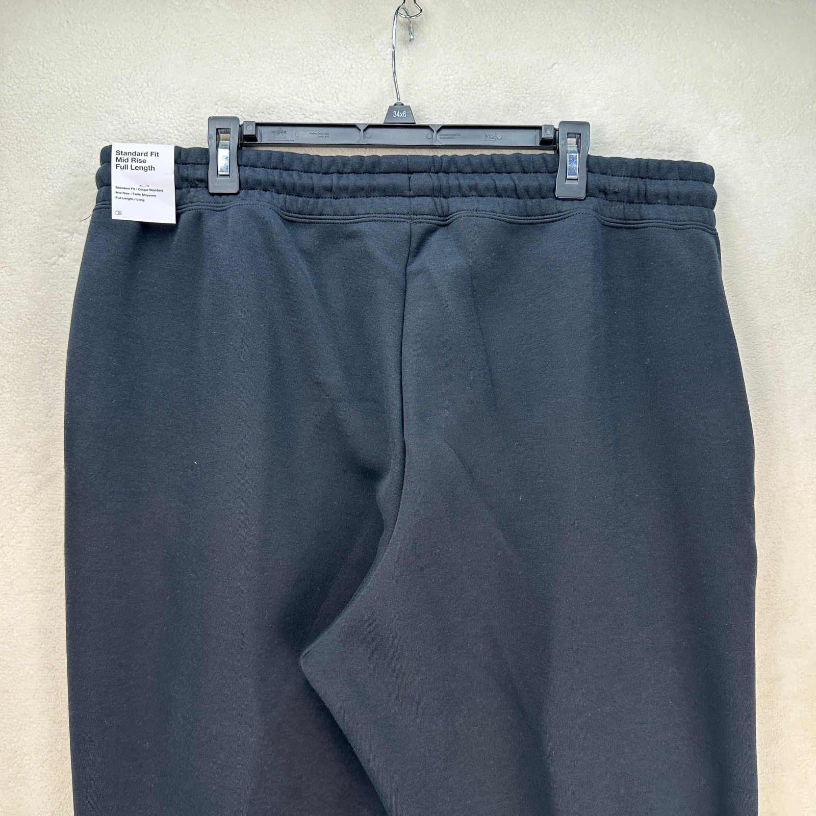 Nike NIKE WOMEN'S PLUS 1X TECH FLEECE MID RISE WIDE LEG JOGGER Size 38" / US 16 / IT 52 - 5 Thumbnail