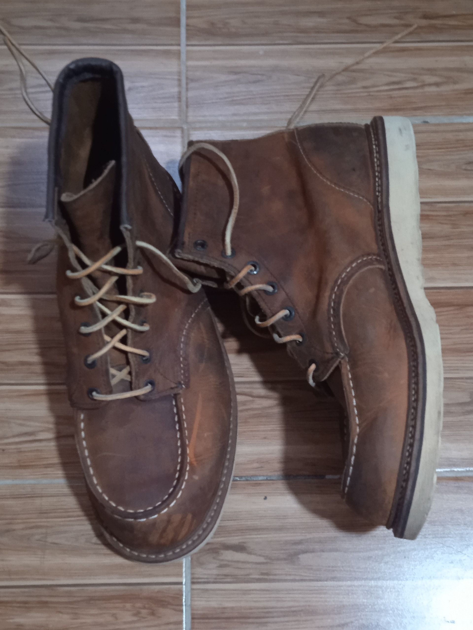 Red Wing Red wing moc toe 1907 Size US 12 / EU 45 - 1 Thumbnail