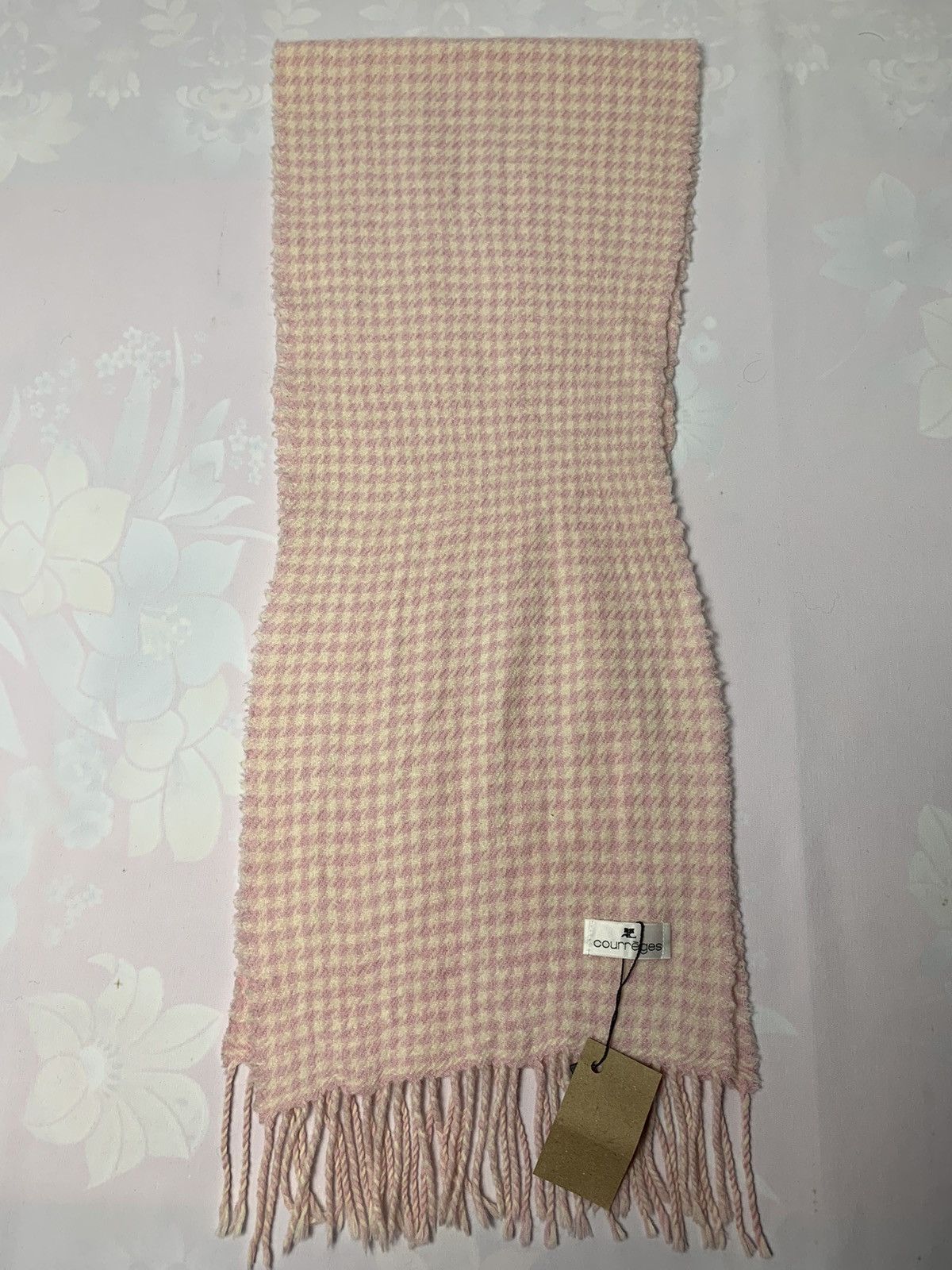 Courreges Courreges Scarf / Muffler / Neckwear Size ONE SIZE - 2 Thumbnail