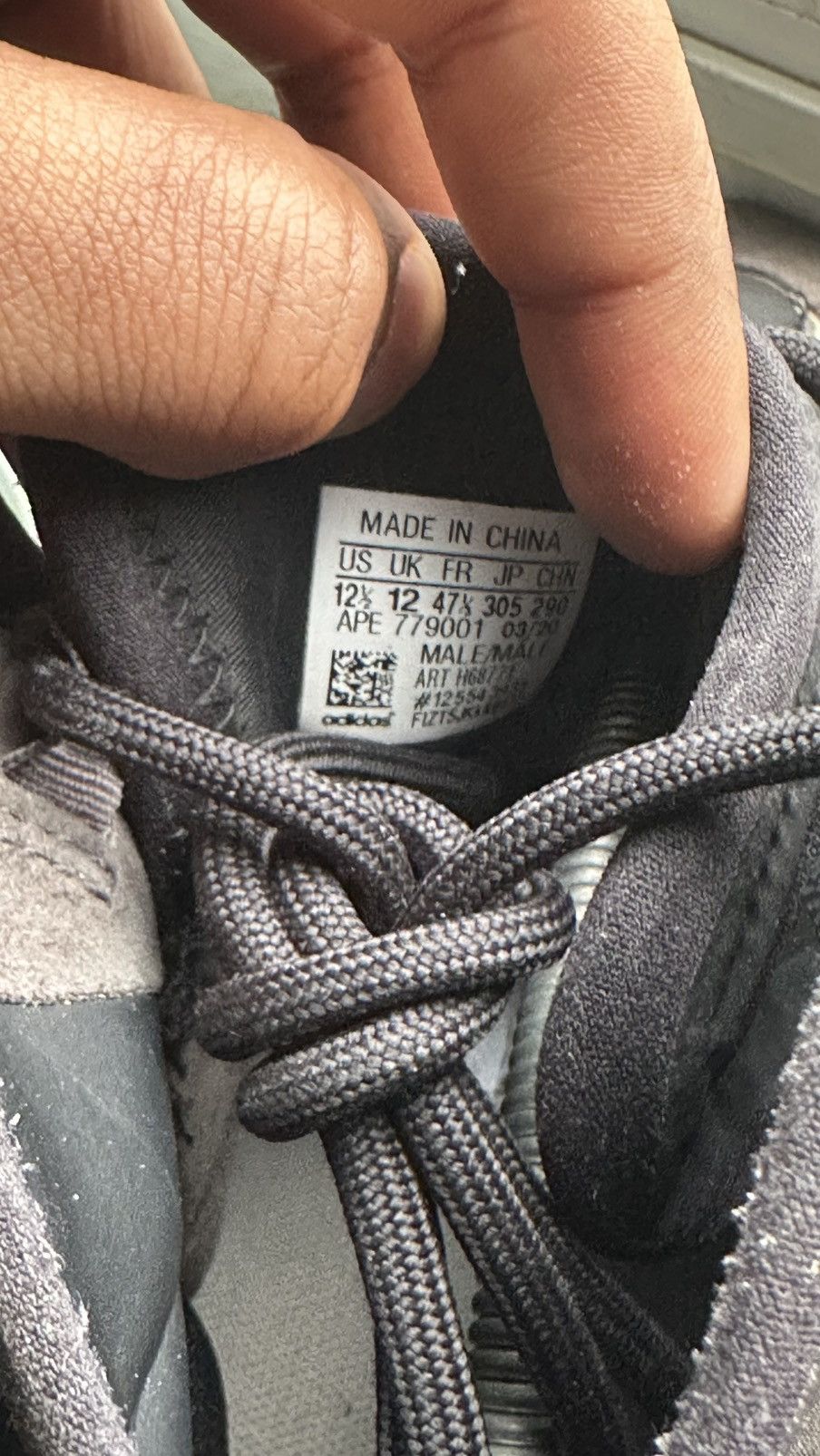 Adidas Adidas YZY QNTM “Barium” Size US 12.5 / EU 45-46 - 9 Thumbnail