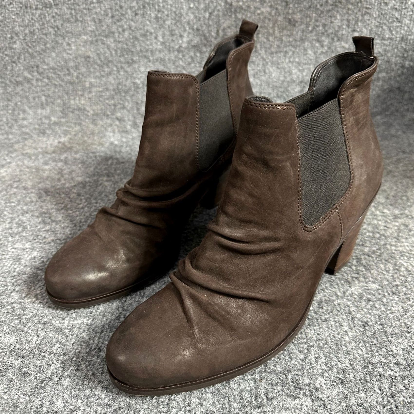 Vintage Paul Green Women's Chelsea Boots 8.5 Brown Leather Suede Slouchy Chelsea Mid Heel Boots Womens Pant? Size US 9 / IT 39 - 2 Thumbnail
