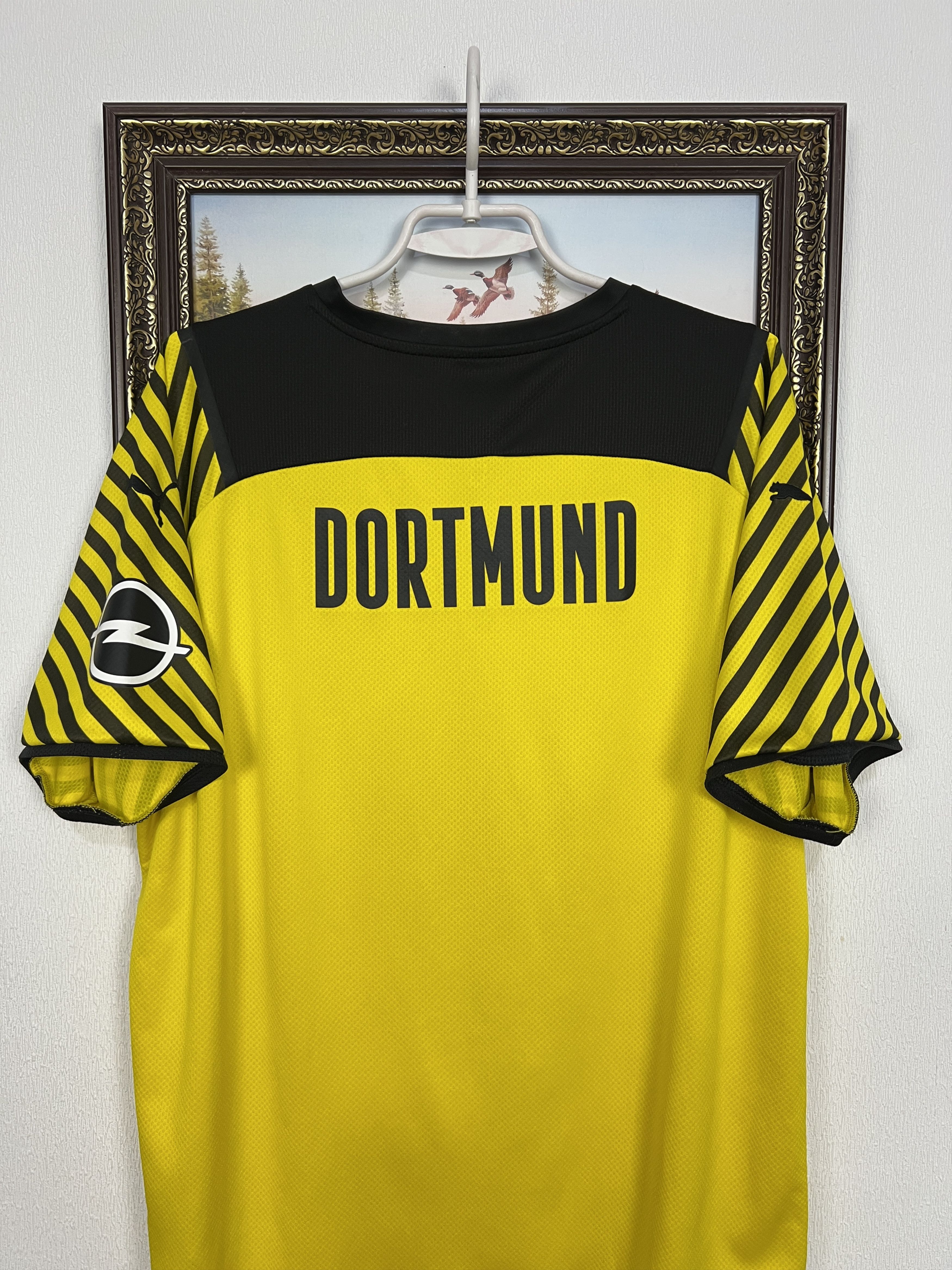 Puma Borussia Dortmund Home football shirt 2021 Soccer Puma Size US XL / EU 56 / 4 - 14 Thumbnail