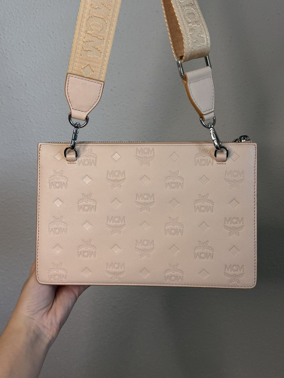 MCM MCM Klara Crossbody Pouch In Monogram Leather Size ONE SIZE - 3 Thumbnail