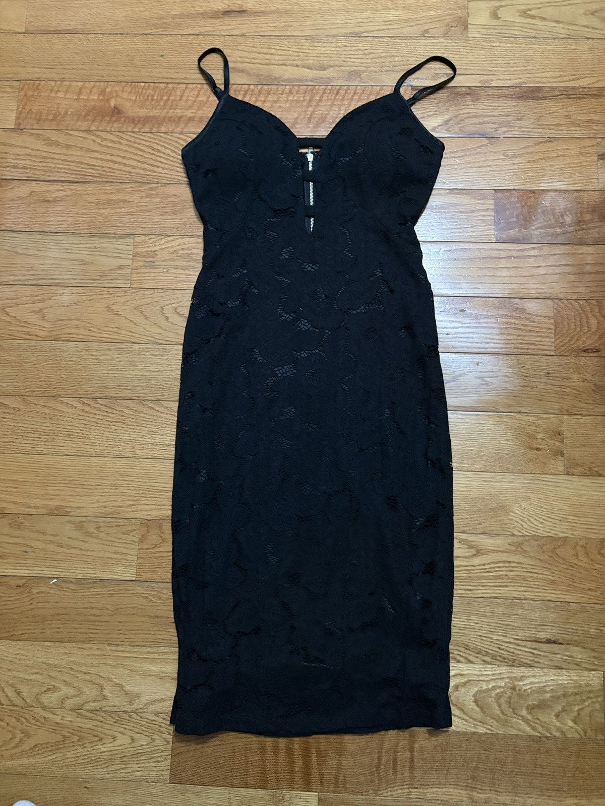 Bebe Black lace bodycon dress with zipper detail | Grailed