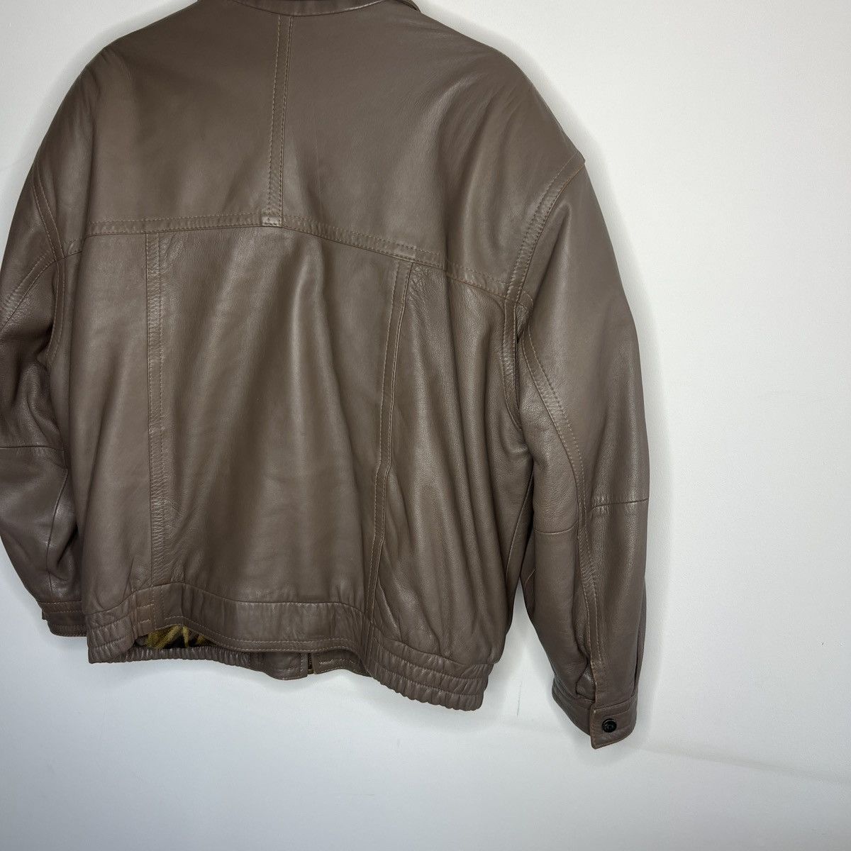 Leather × Vintage Vintage Brown Leather Motor Biker Jacket Trucker Genuine Size US L / EU 52-54 / 3 - 8 Thumbnail