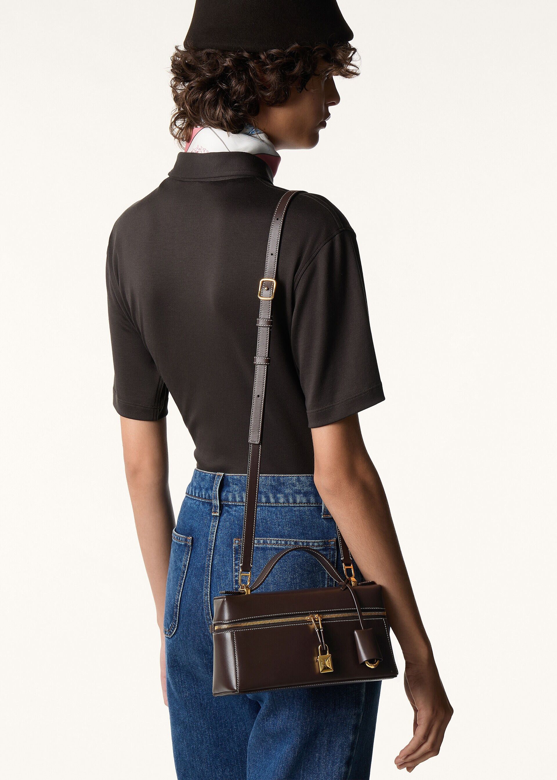 Loro Piana os11x0426 FAQ2126 Size: OS / L23 Crossbody Bag Chocolate Size ONE SIZE - 6 Thumbnail